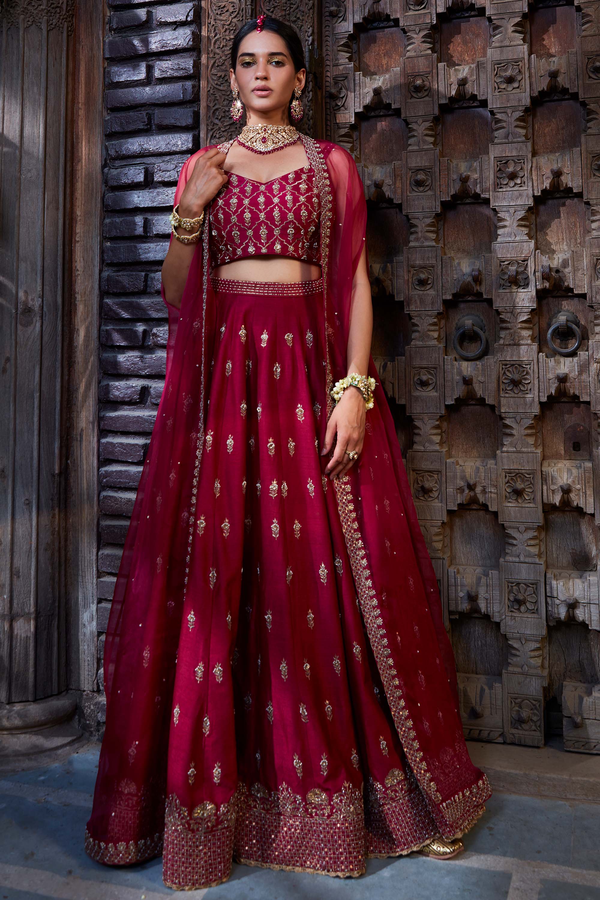 Rasberry_Pink_Zari_Embroidered_Cape_Lehenga_Set_Kritika_Dawar