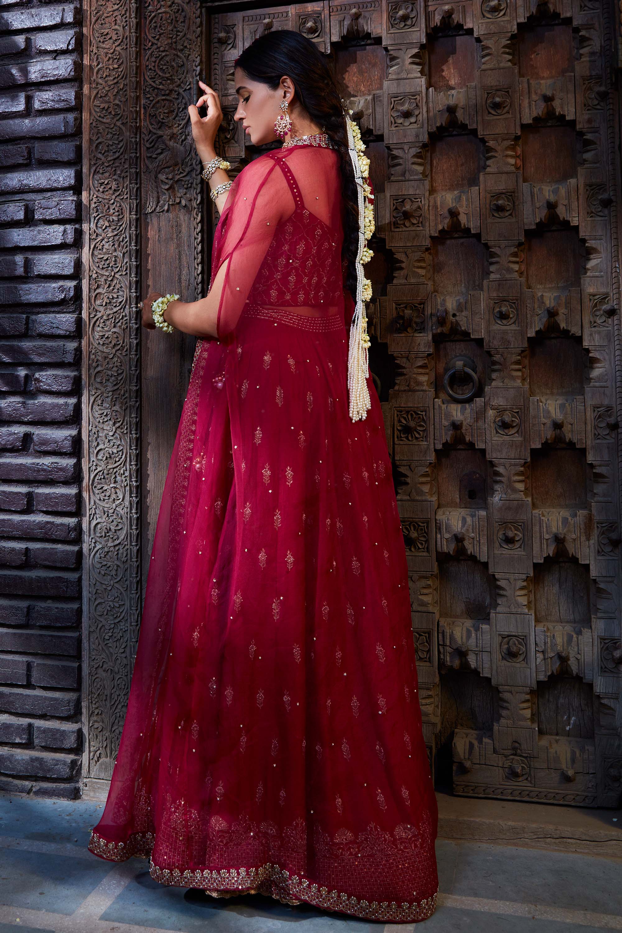 Rasberry_Pink_Zari_Embroidered_Cape_Lehenga_Set_Kritika_Dawar