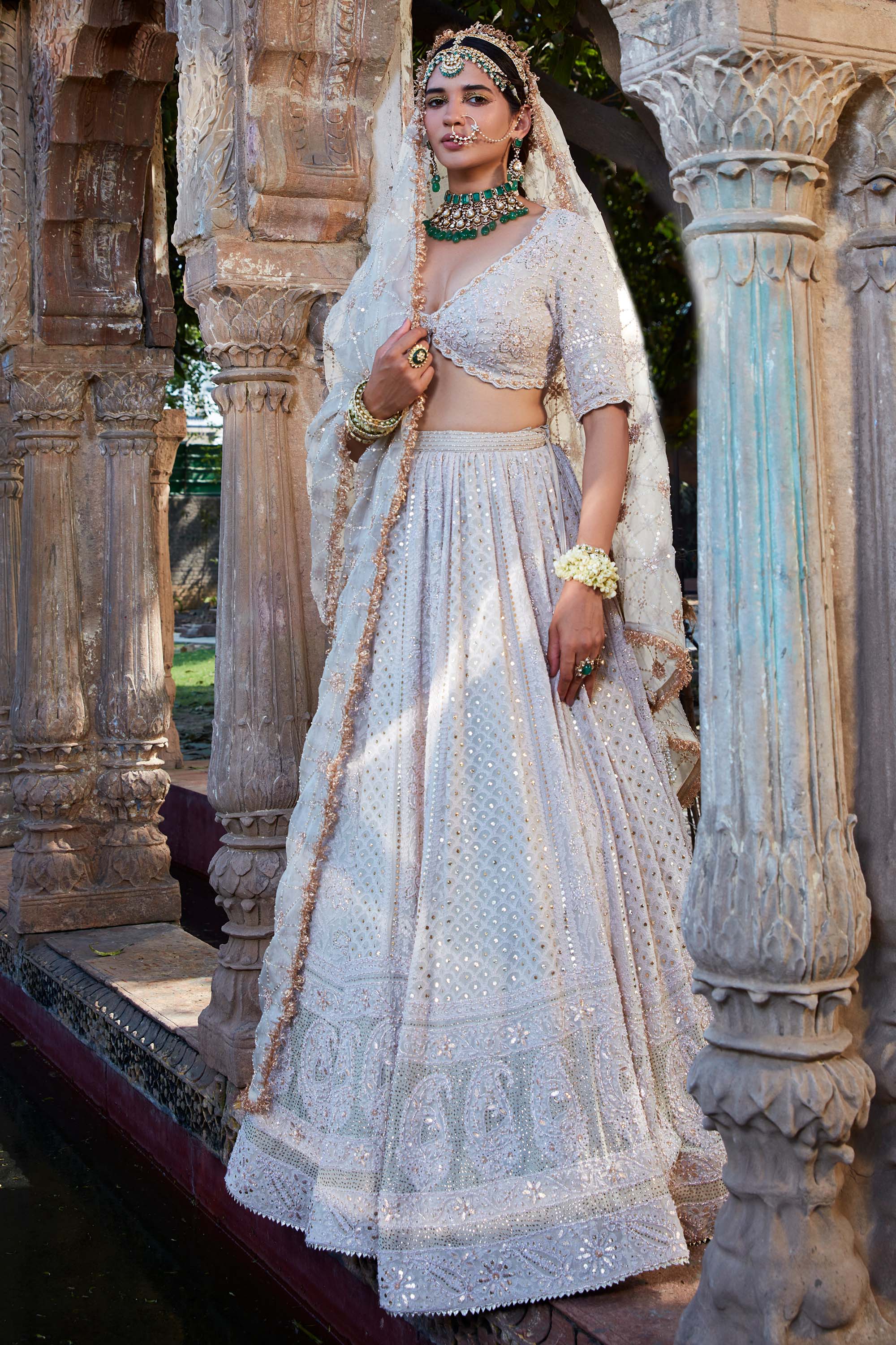 Ivory_Chikankari_Lehenga_Kritika_Dawar