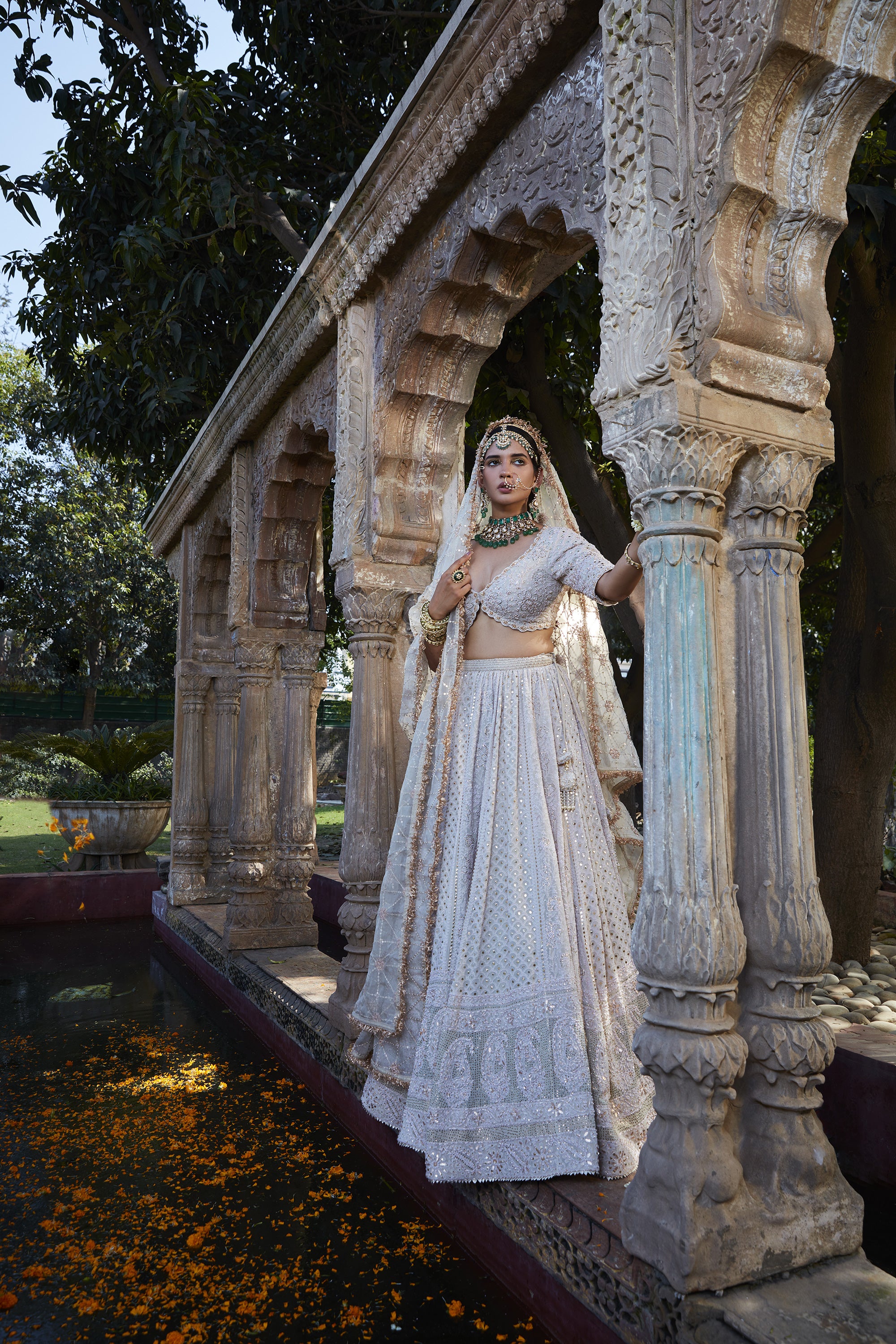 Ivory_Chikankari_Lehenga_Kritika_Dawar
