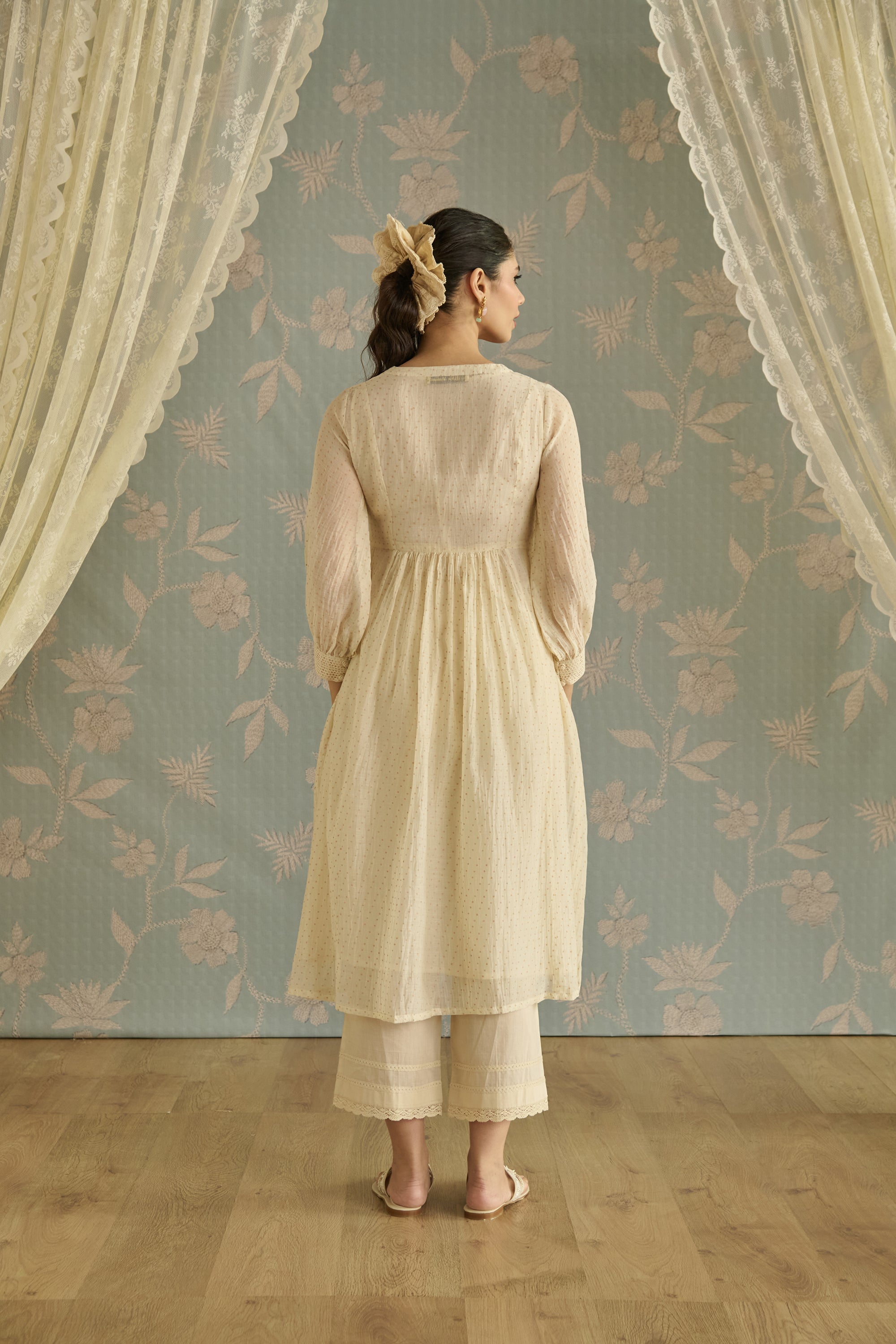 Ivory 3-D Flower Embroidery Kurta Set