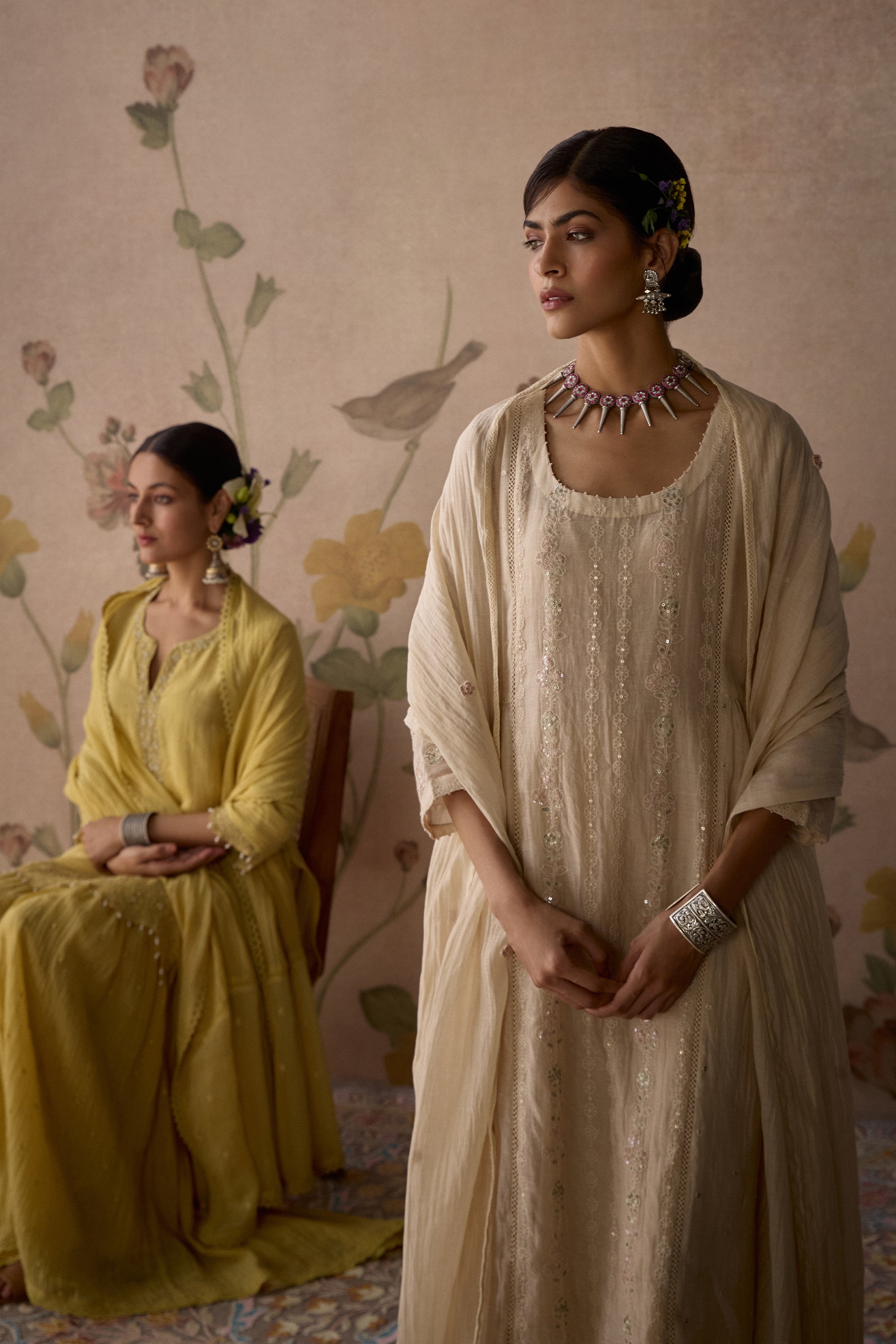 Lemon_Yellow_Scalloped_Short_Kurta_Gharara_Set_Kritika_Dawar