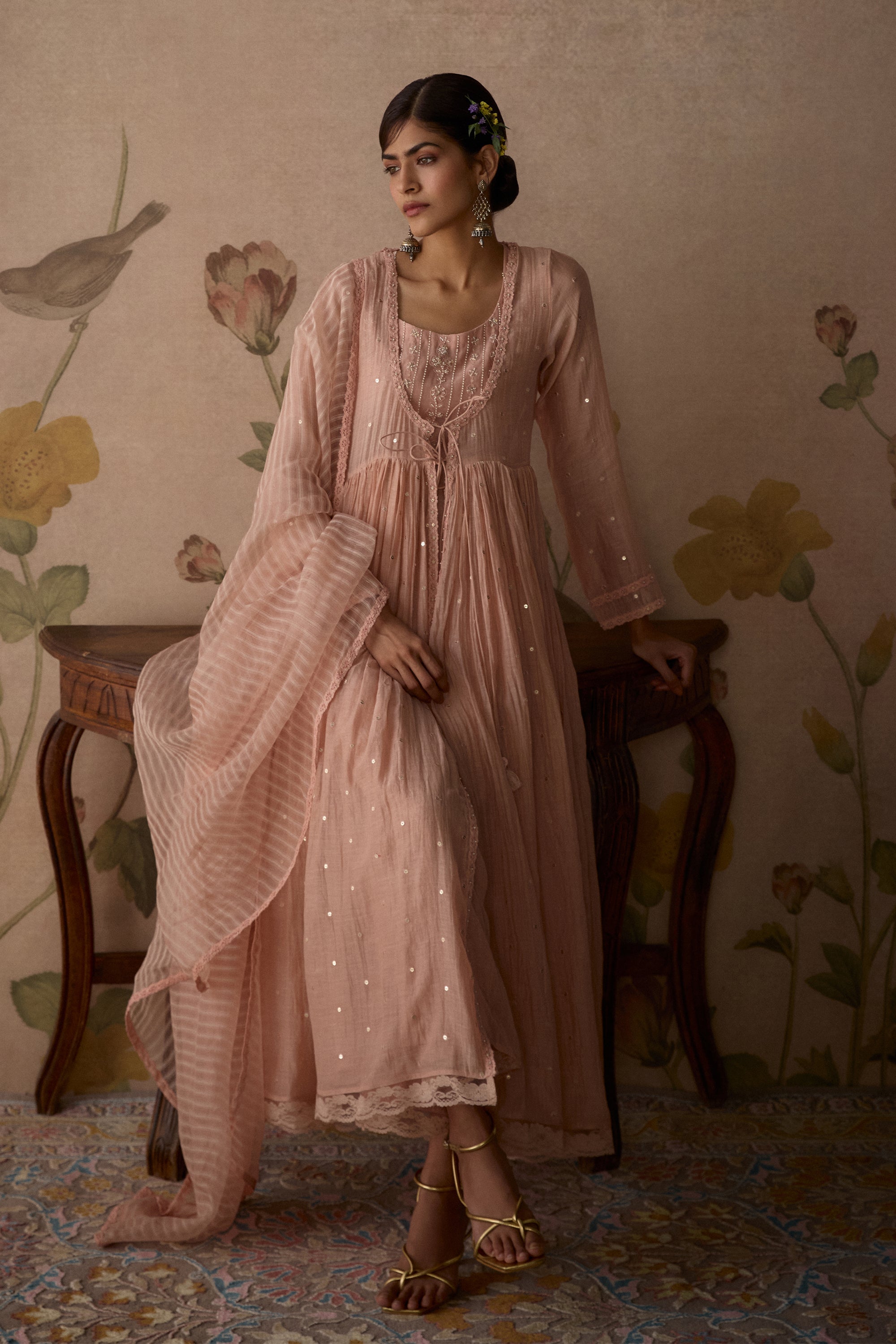 Pink_Hand_Embroidered_Jacket_Anarkali_Set_Kritika_Dawar
