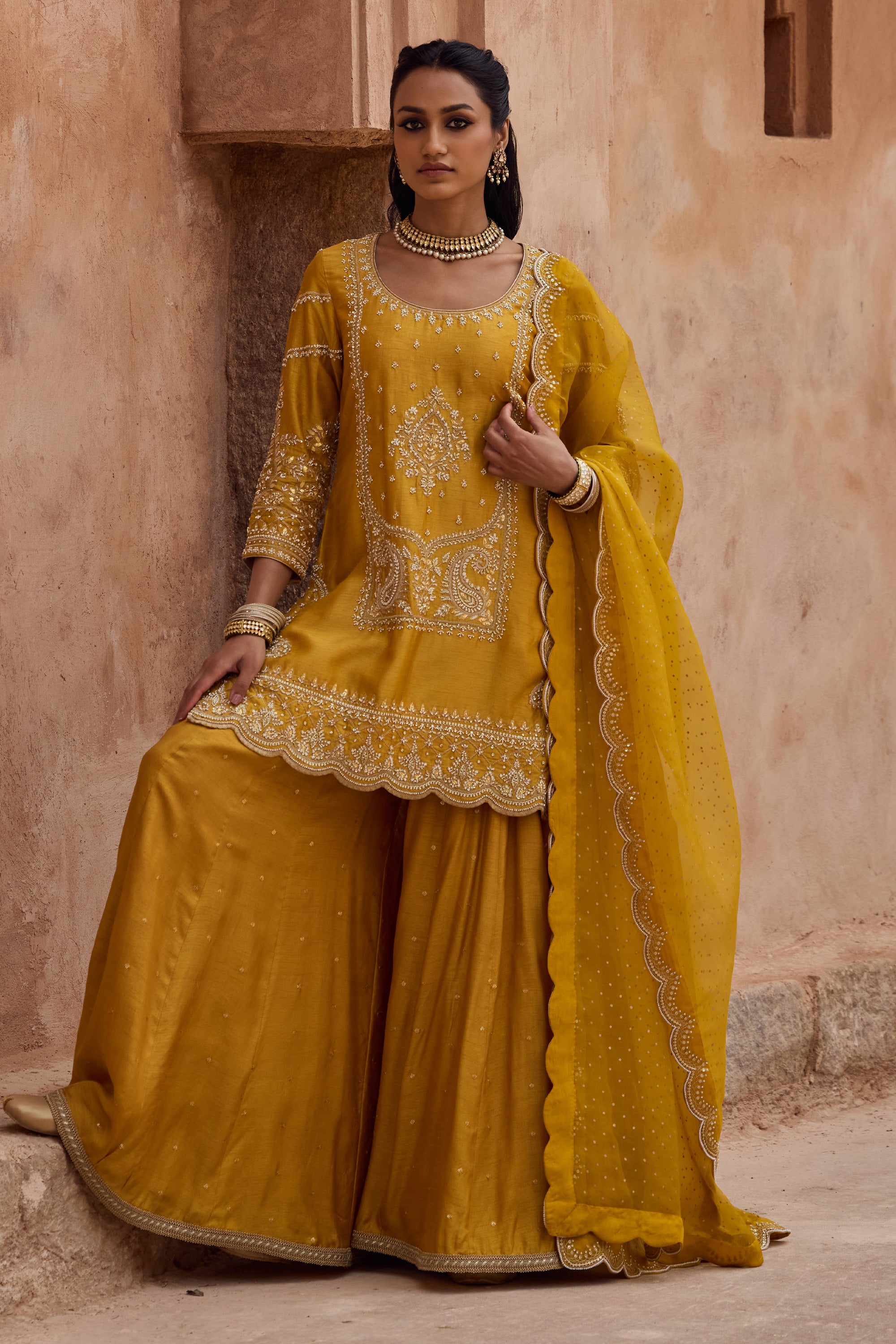 Alaya Sharara Set