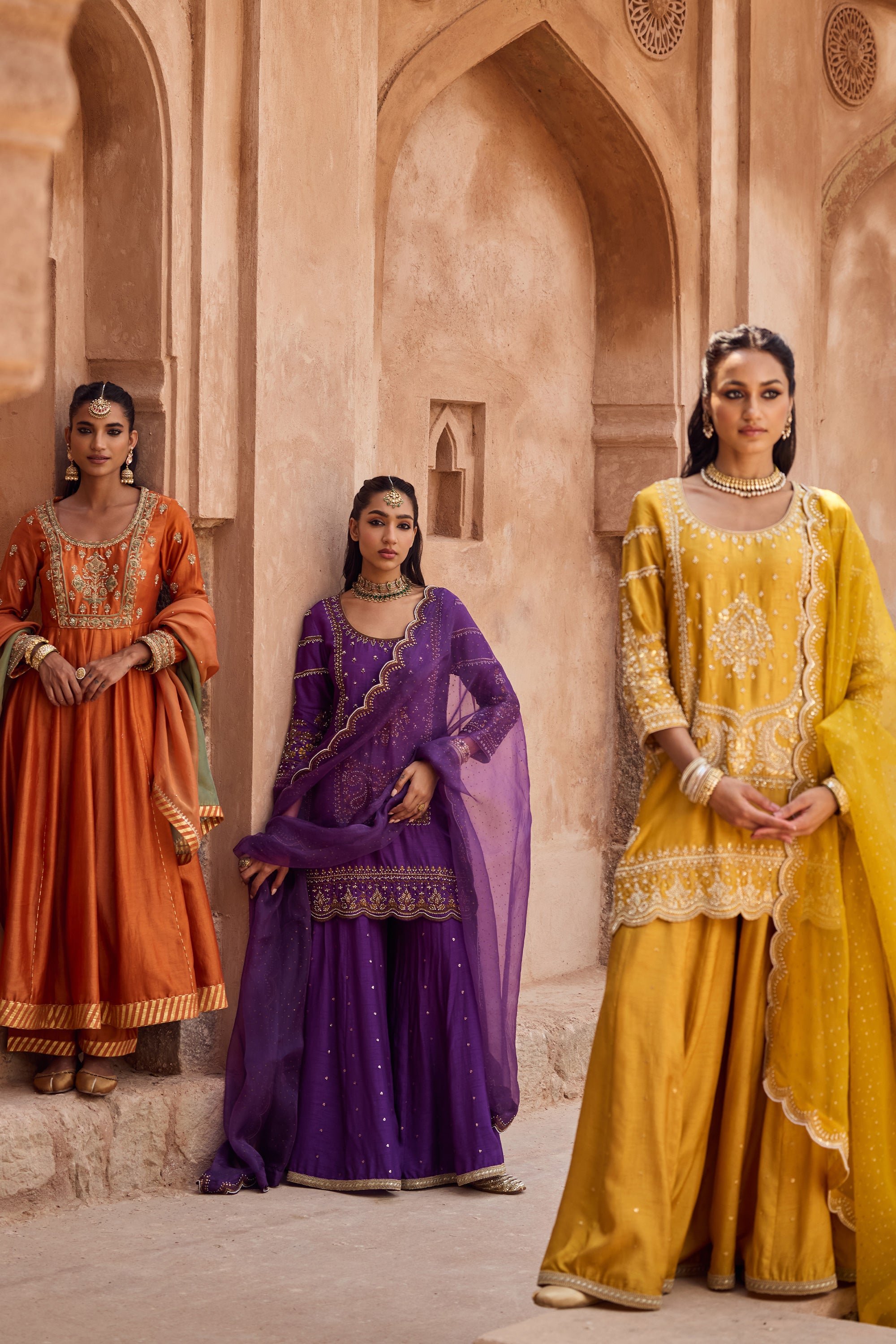 Alaya Sharara Set