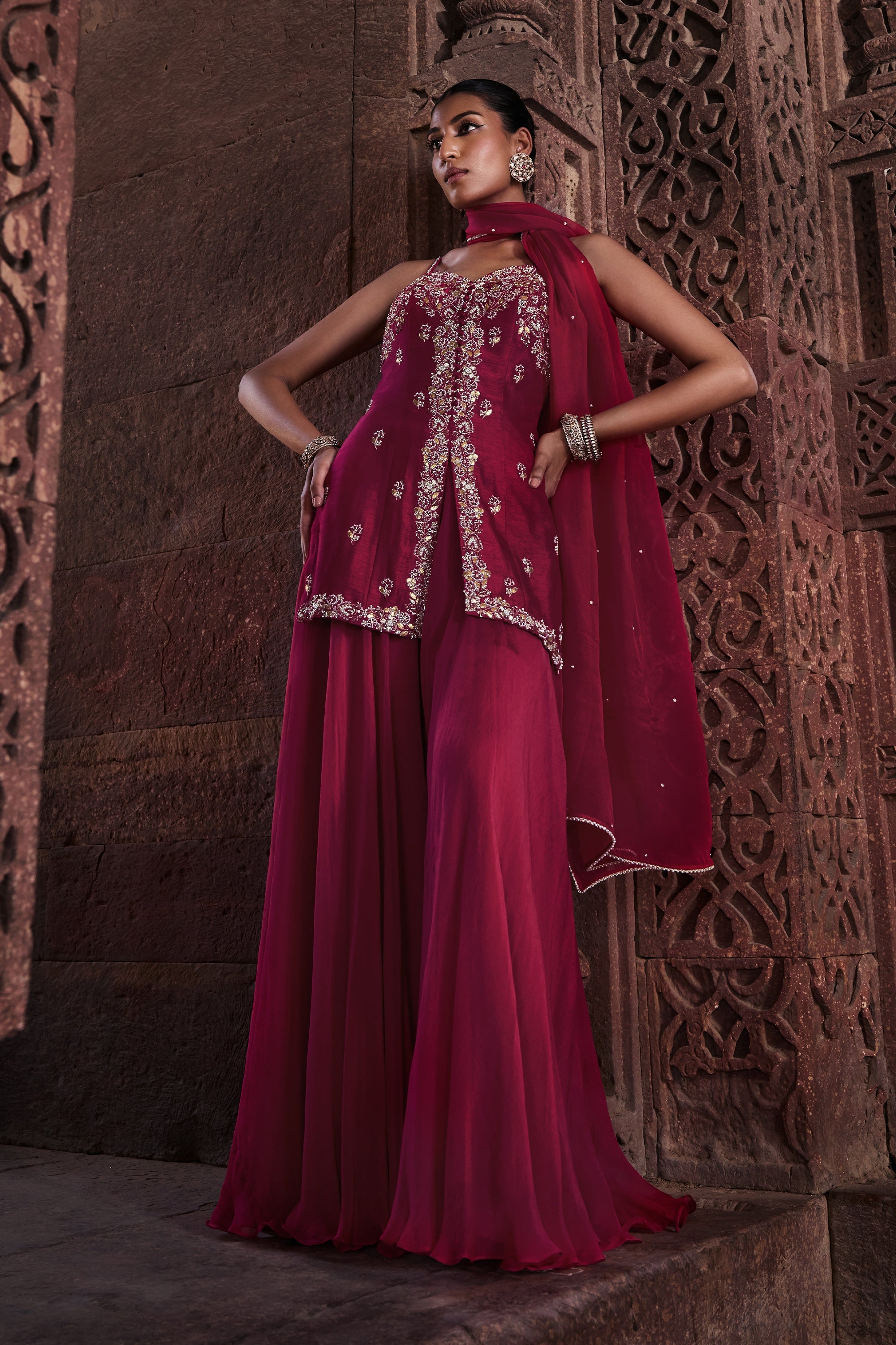 Aliyah_Sharara_Set_Kritika_Dawar