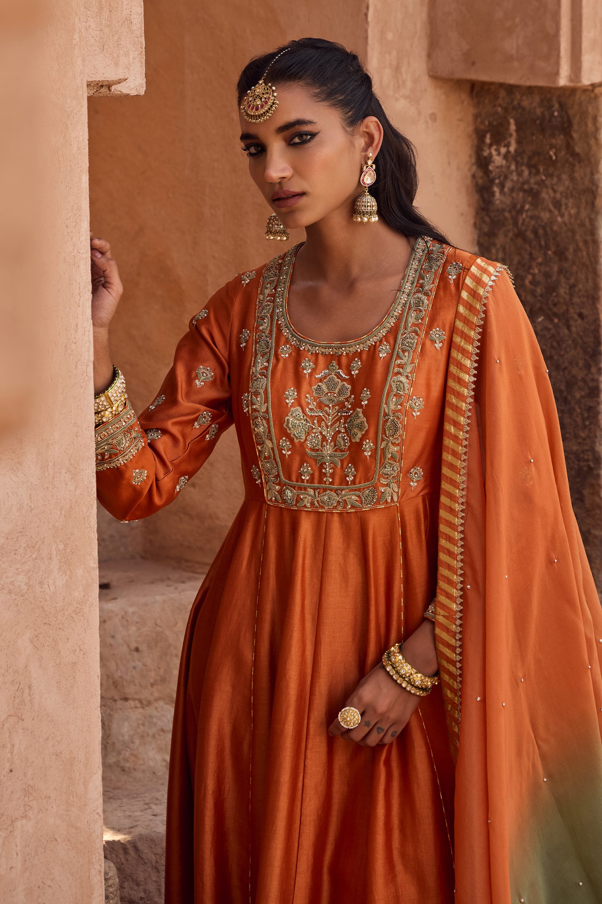 Zoha Anarkali Set