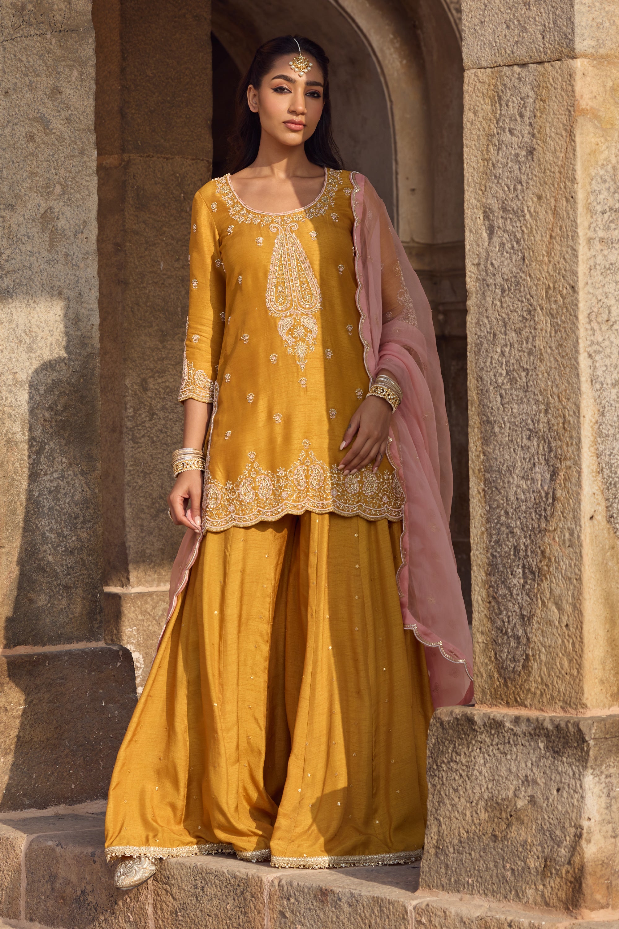 Nur Sharara Set