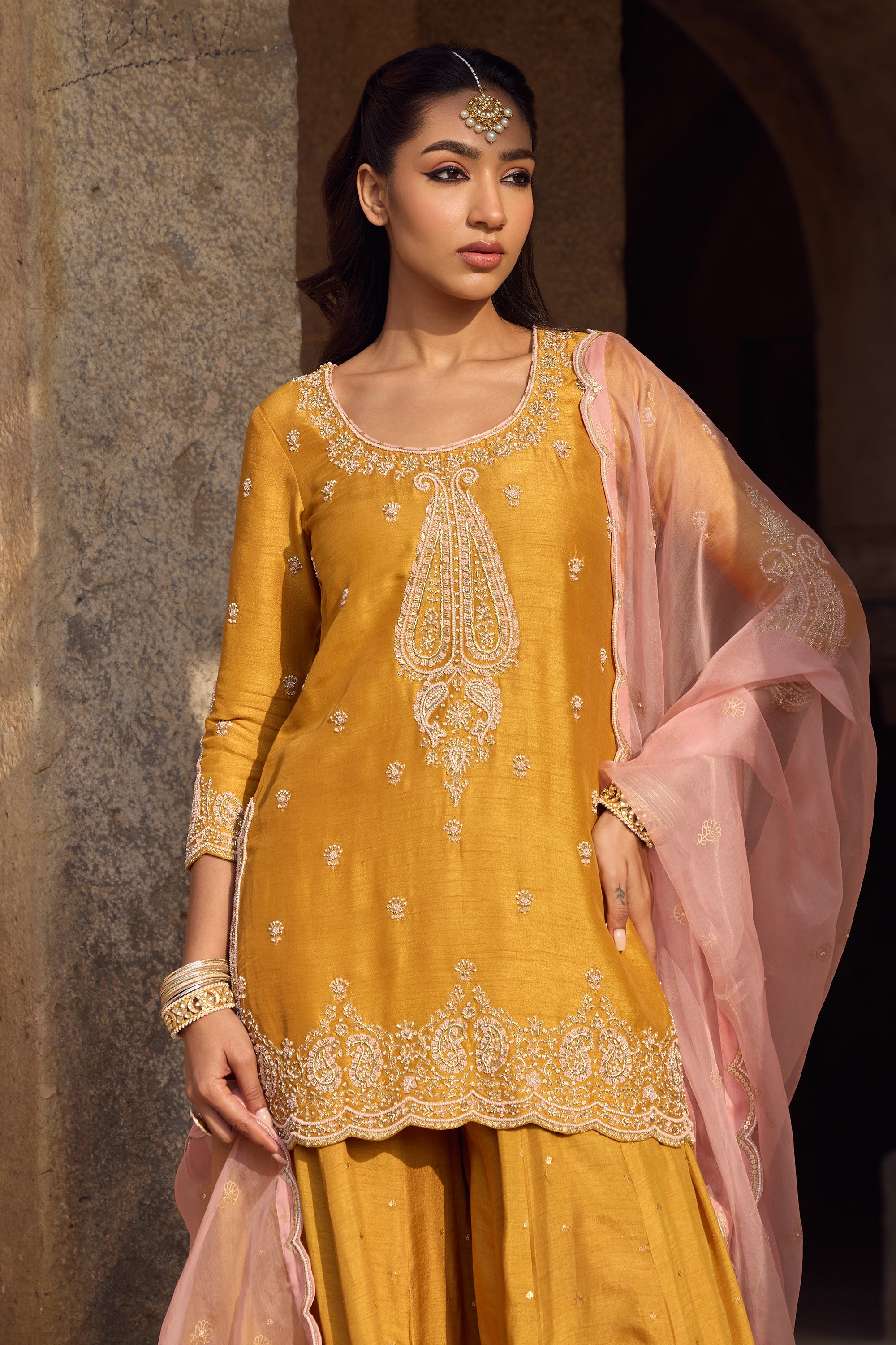Nur Sharara Set