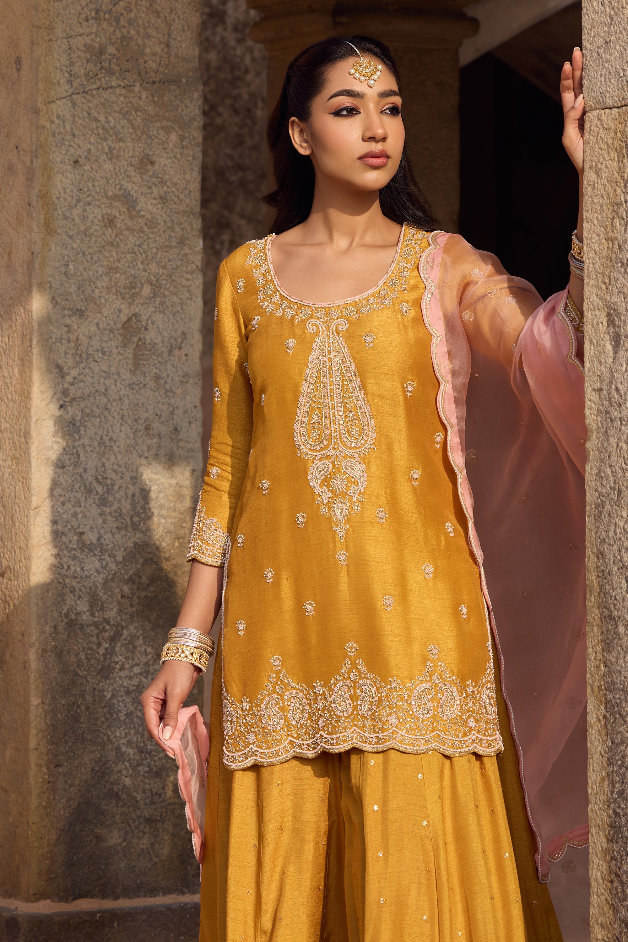 Nur Sharara Set