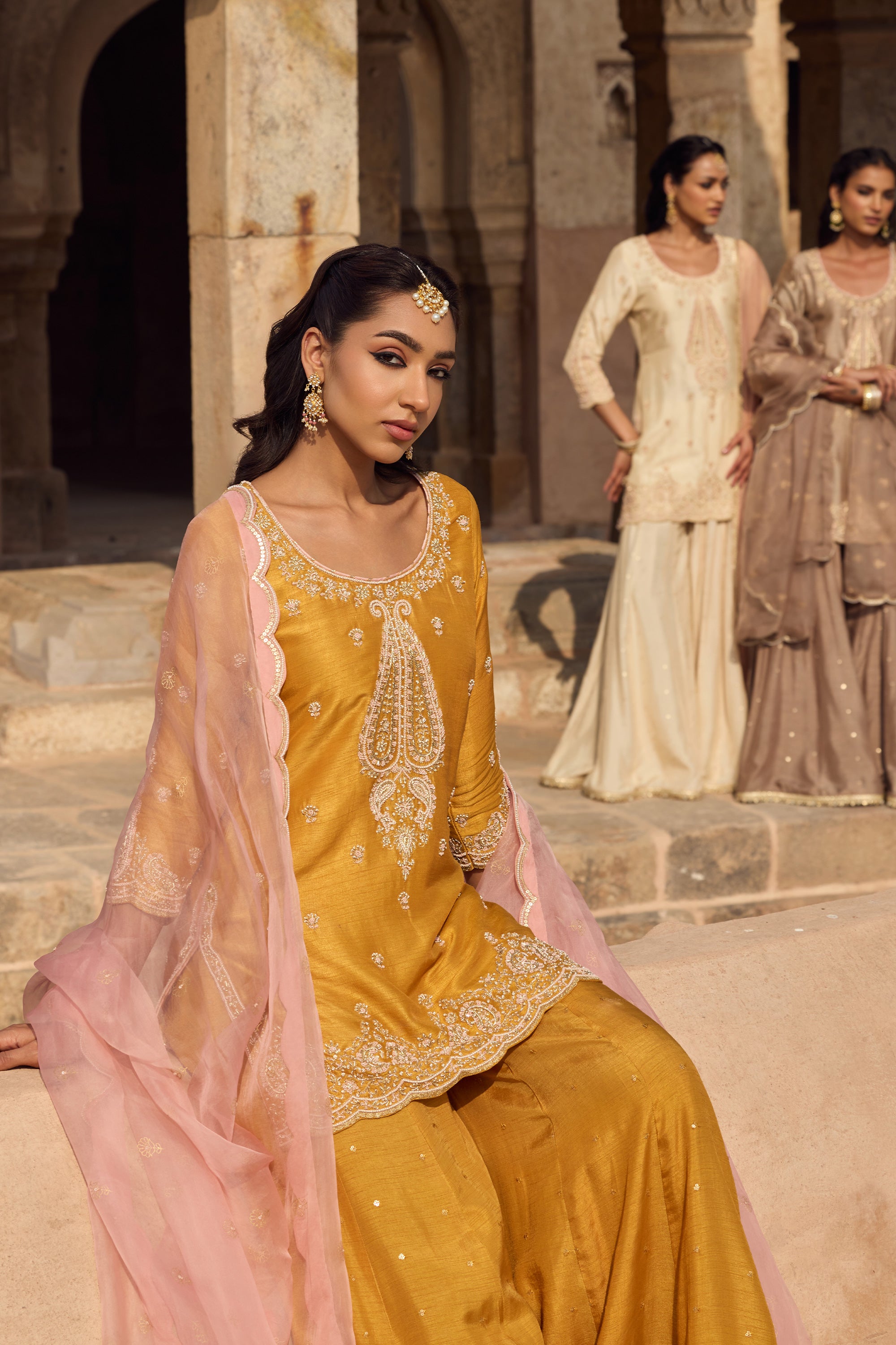 Nur Sharara Set