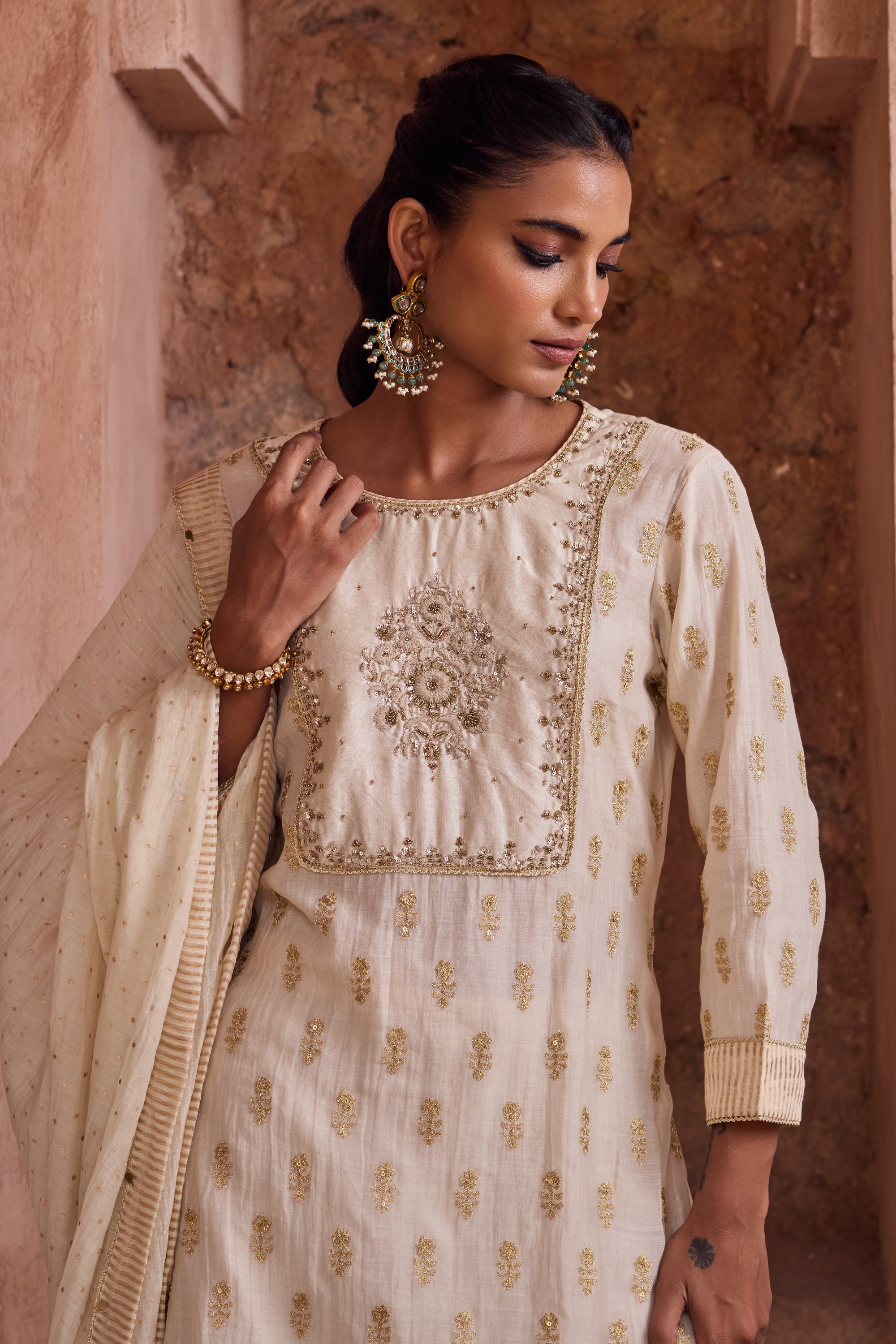 Nargis Gharara Set