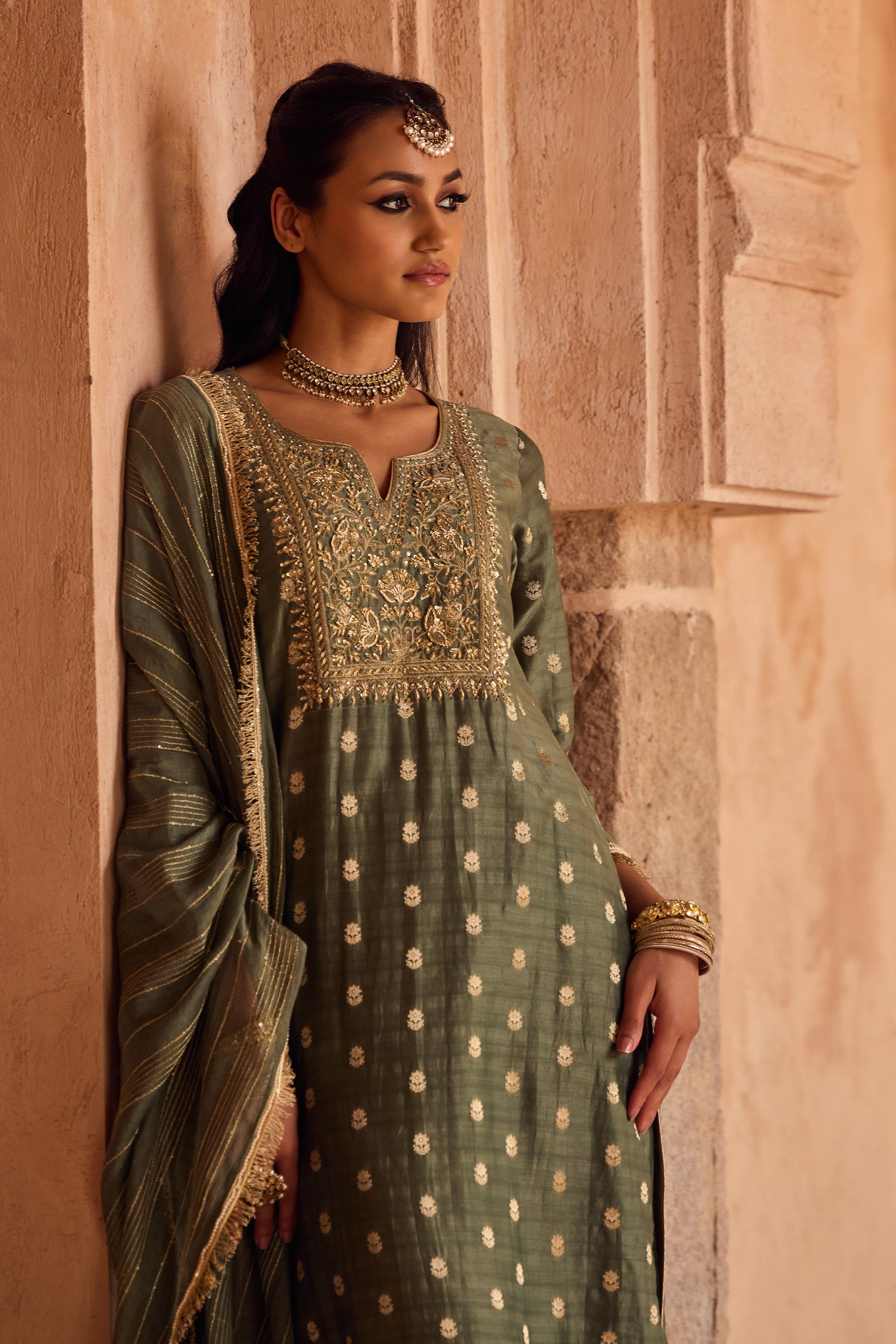 Nargis Kurta Set
