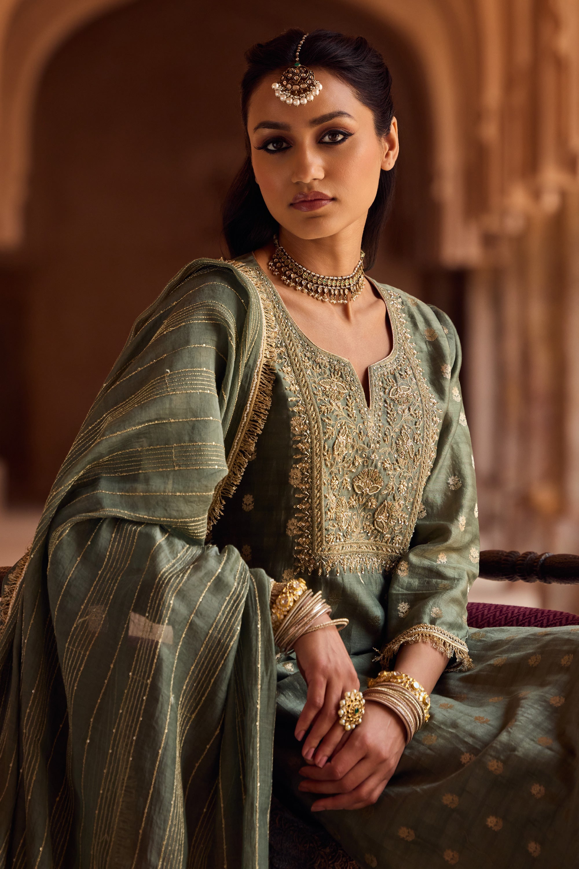 Nargis Kurta Set