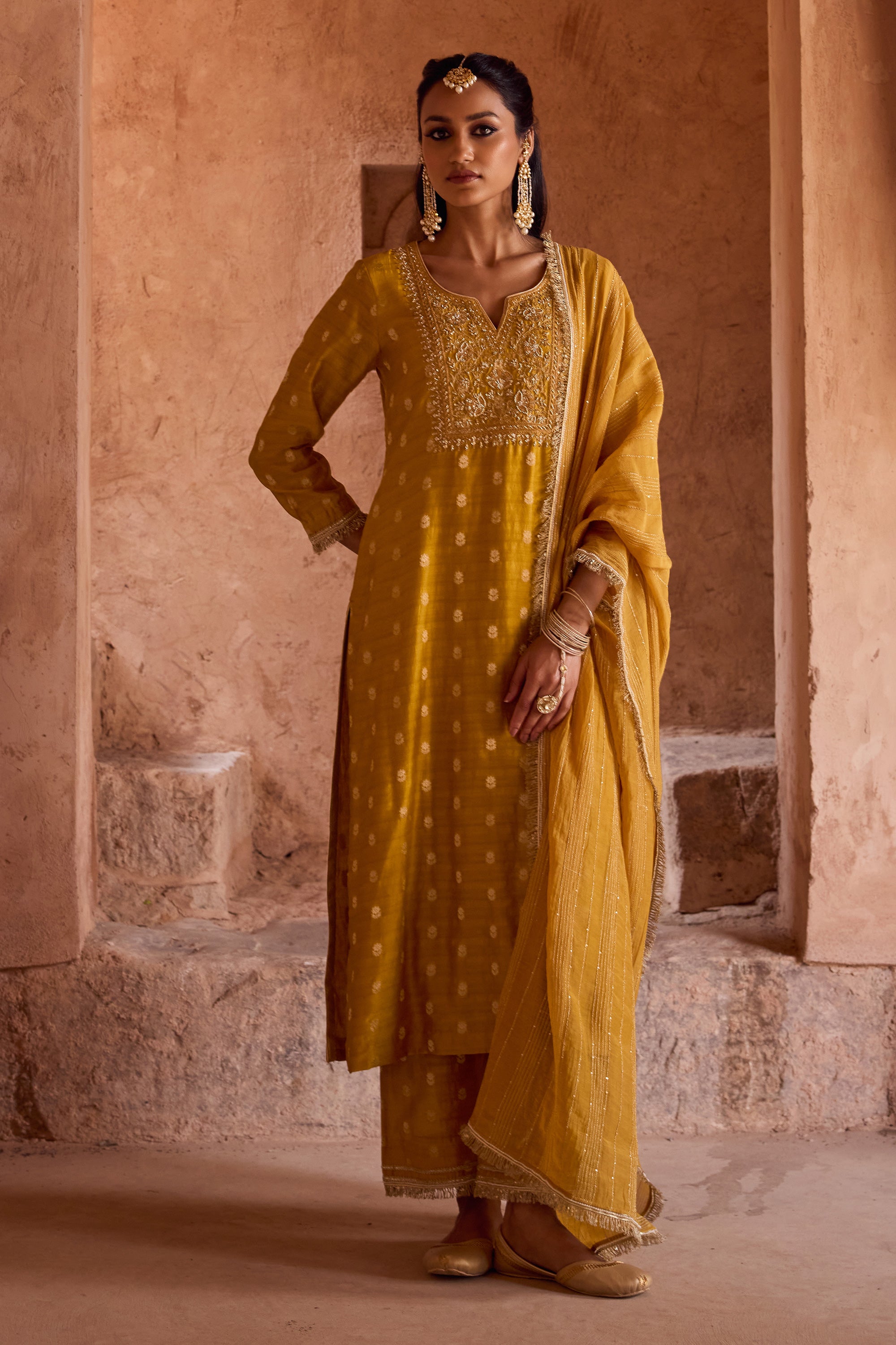 Sarah Kurta Set