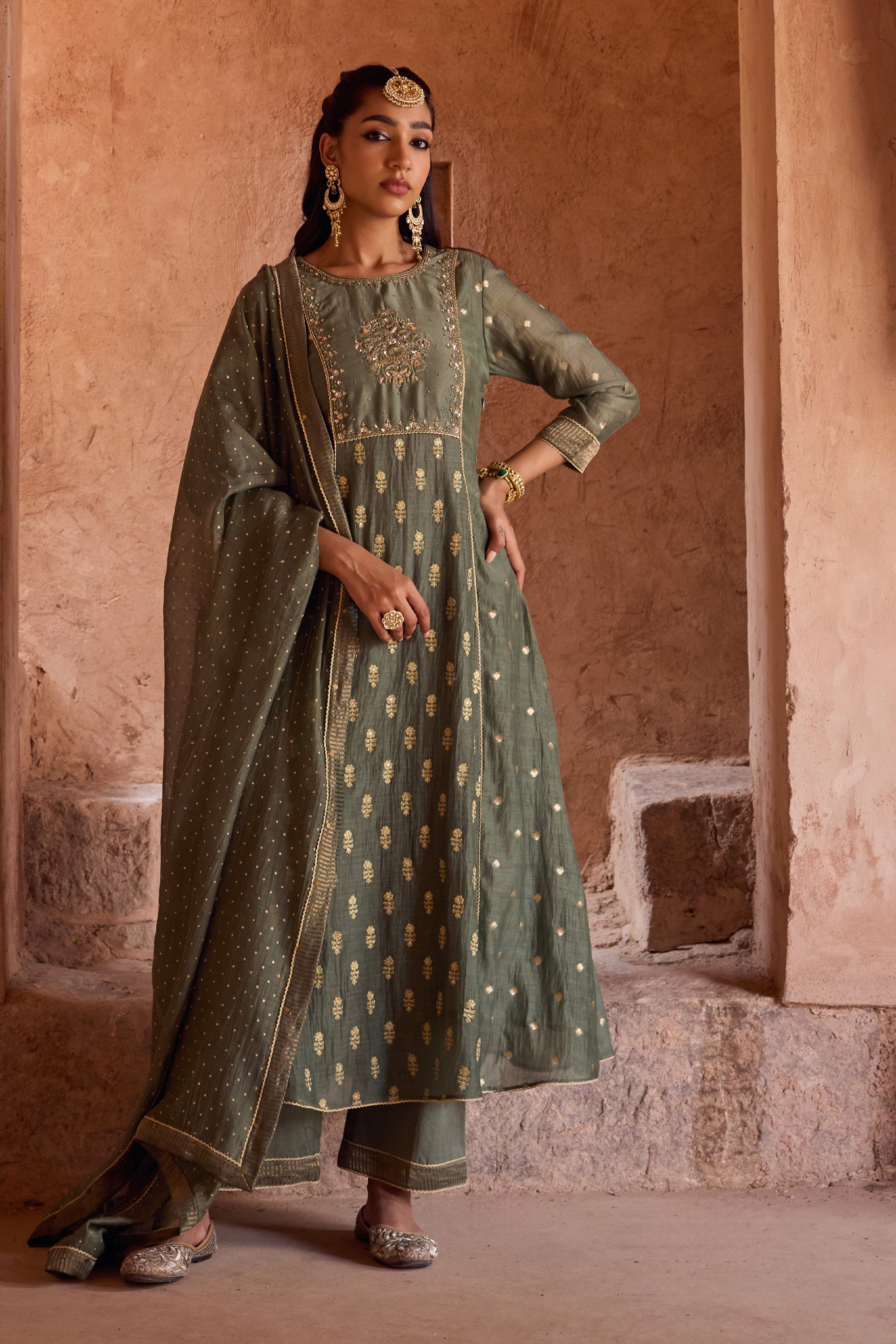 Sarah Kurta Set