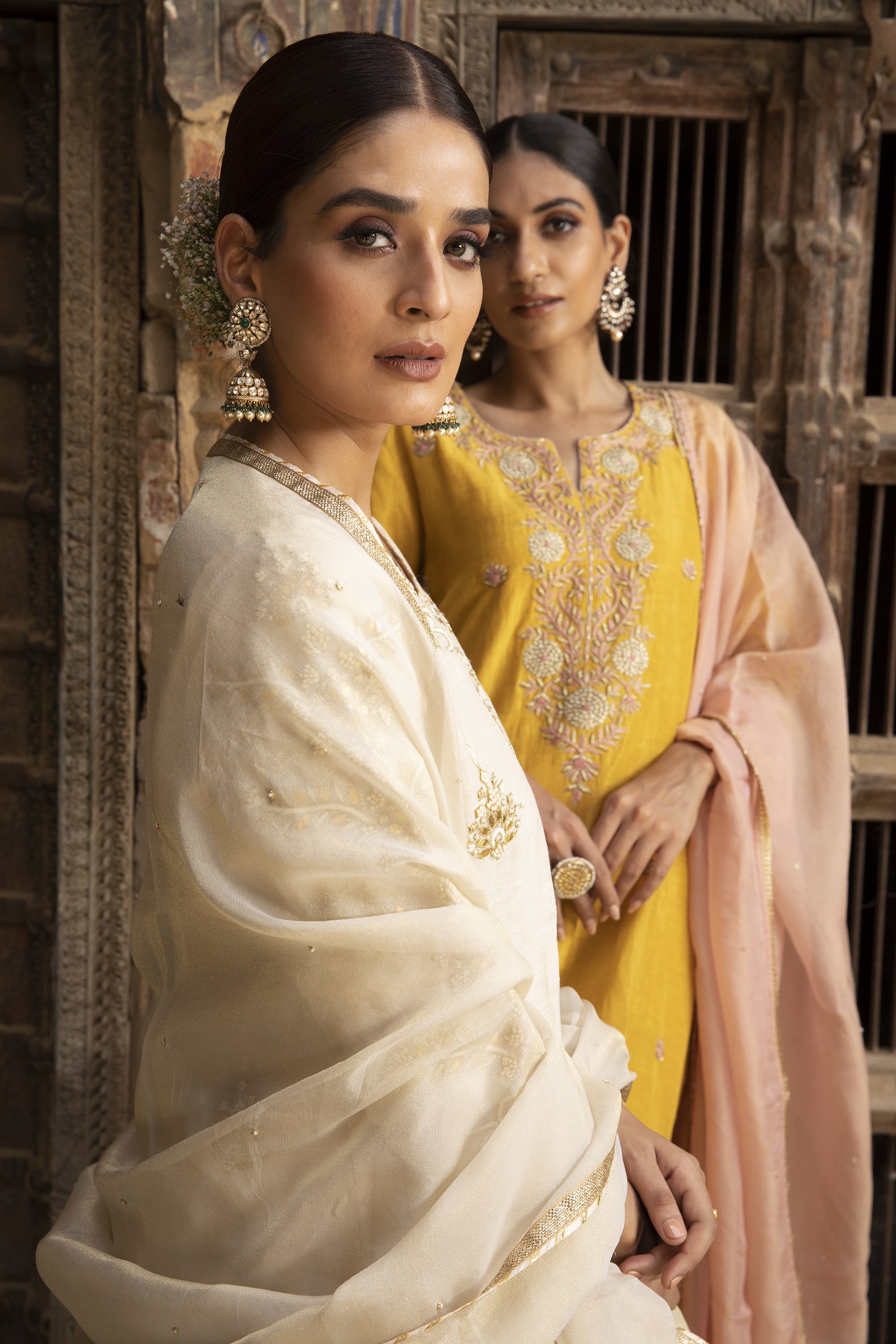 Ivory_Gota_Embroidered_Kurta_Set_Kritika_Dawar