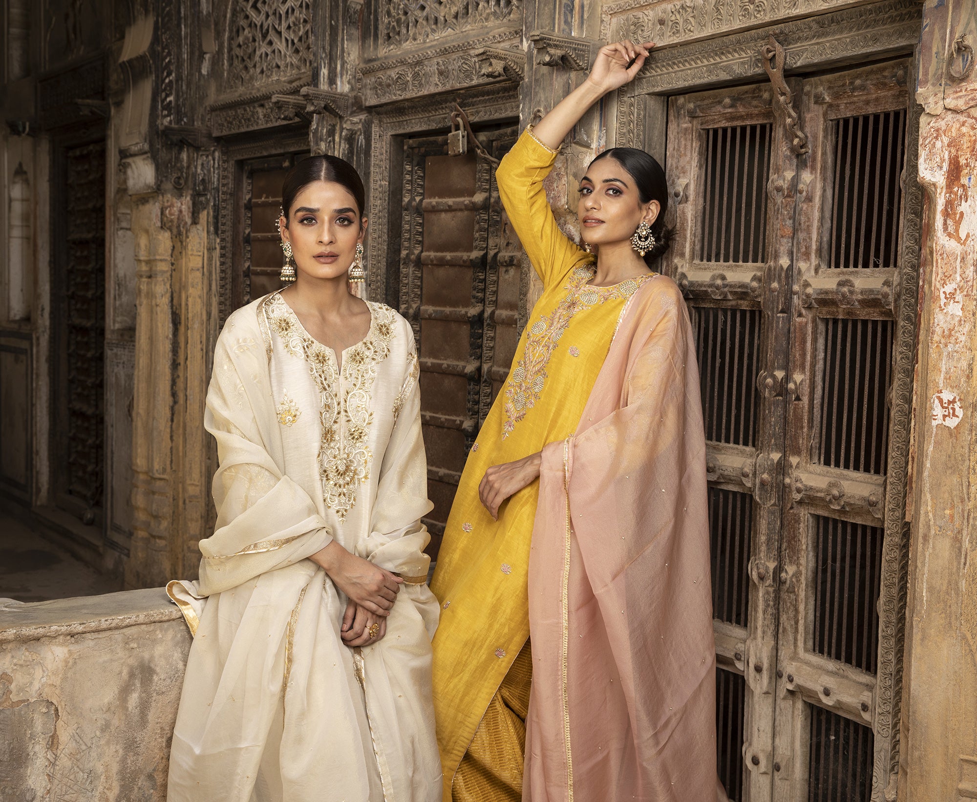 Ivory_Gota_Embroidered_Kurta_Set_Kritika_Dawar