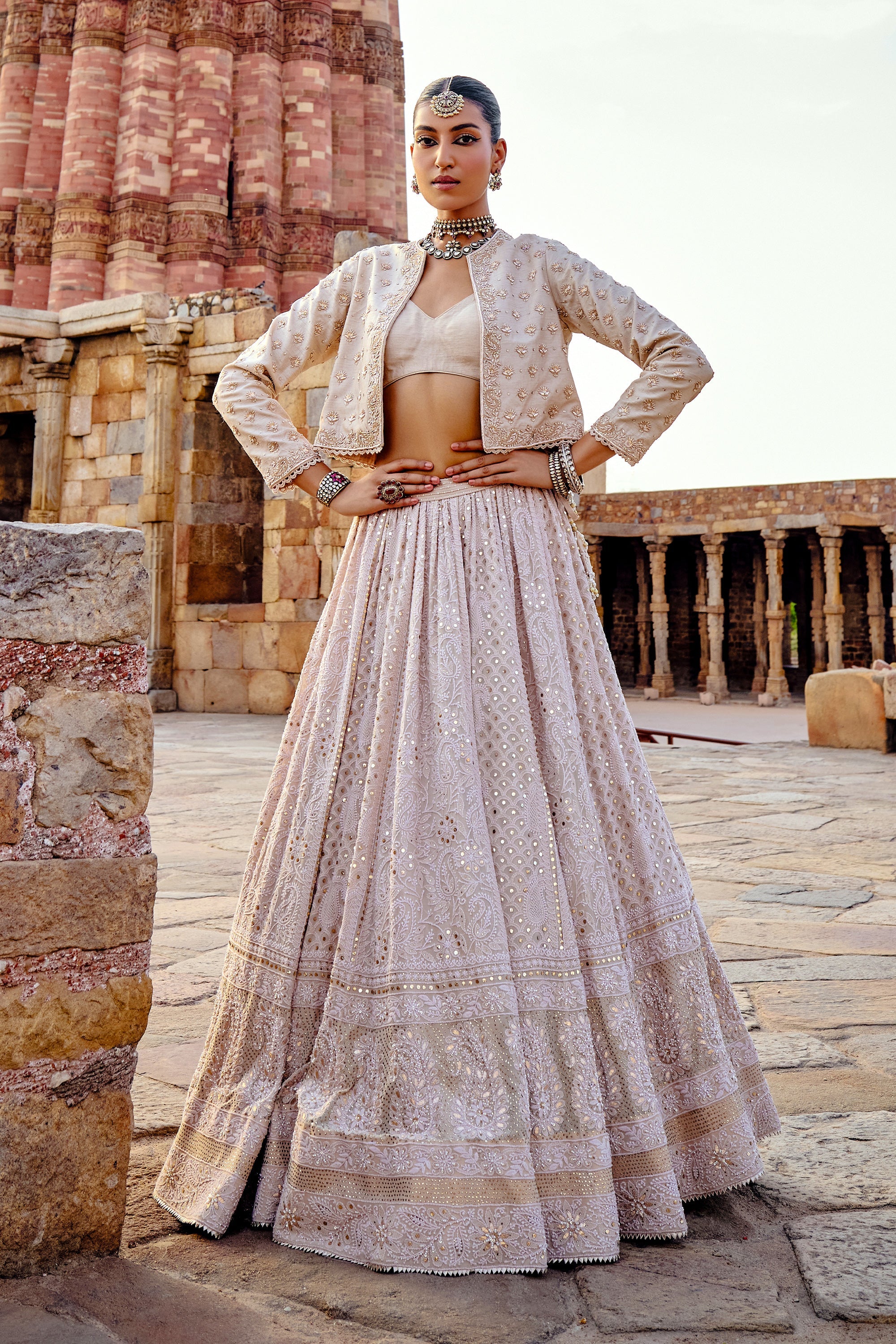 Afrin_Lehenga_Set_Kritika_Dawar