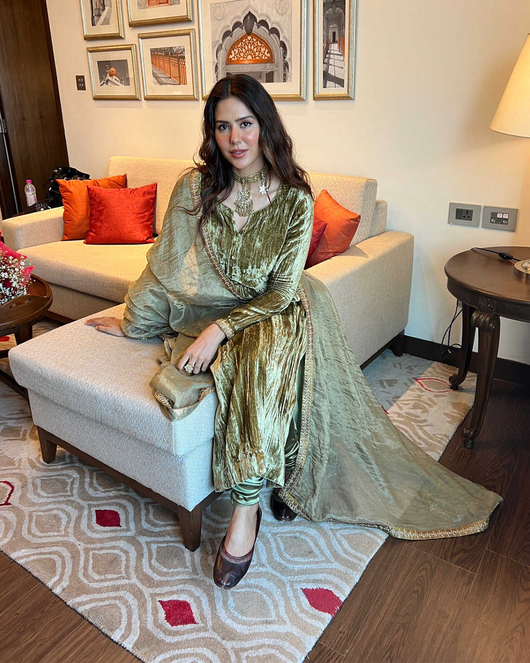Sonam Bajwa wearing Kurta set in Kritika Dawar 