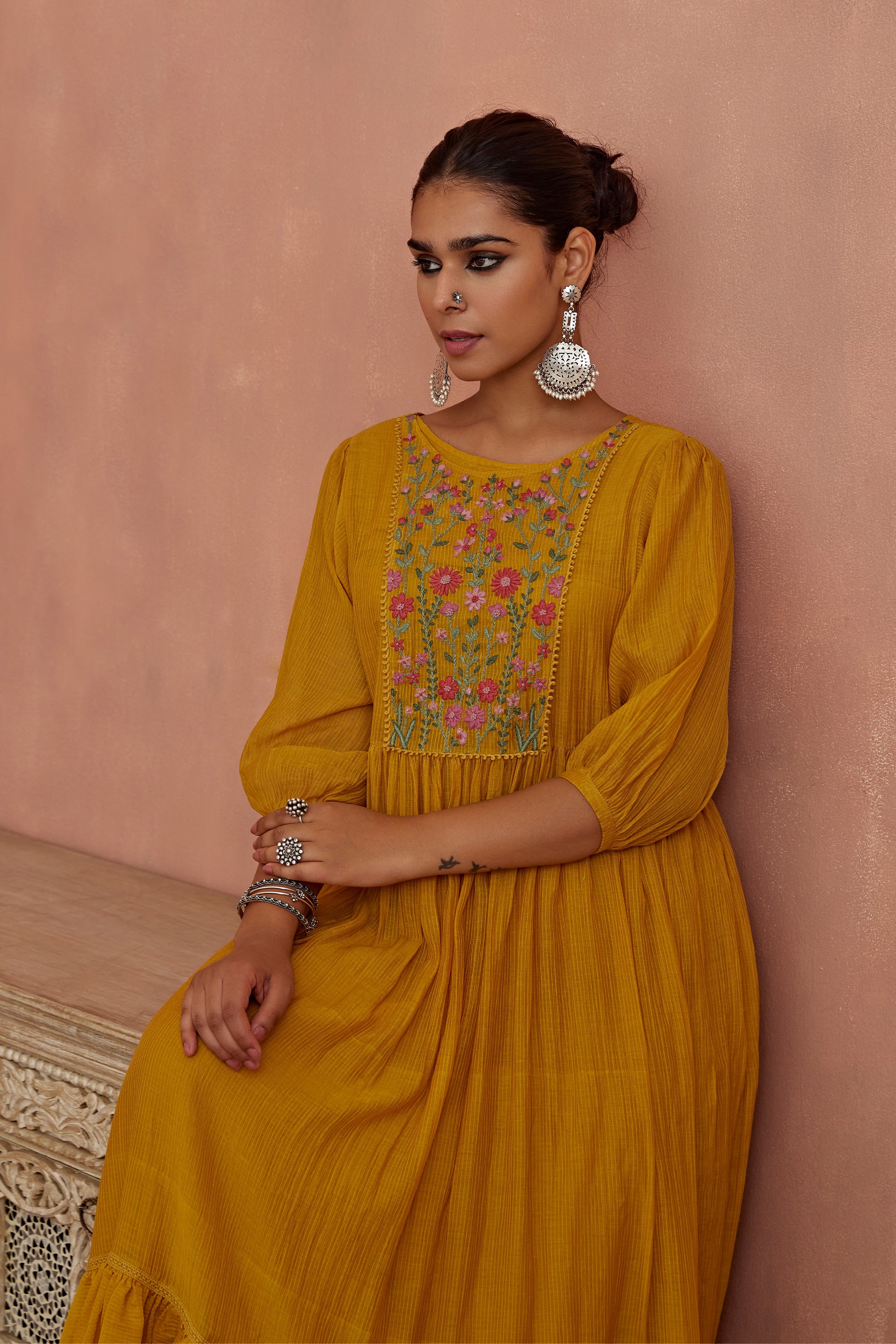 Yellow_Multi_Thread_Flower_Embroidery_Tunic_Kritika_Dawar