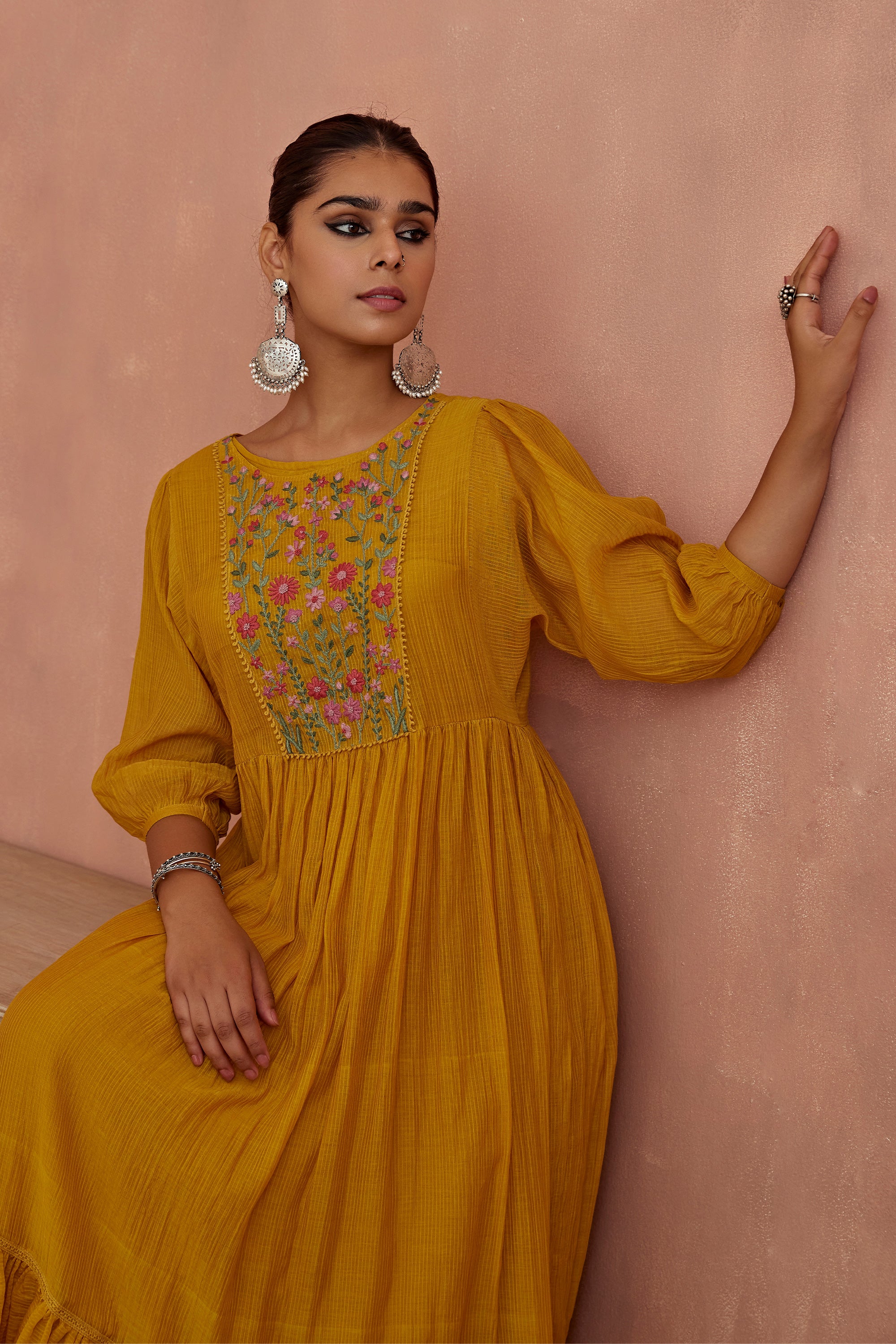 Yellow_Multi_Thread_Flower_Embroidery_Tunic_Kritika_Dawar