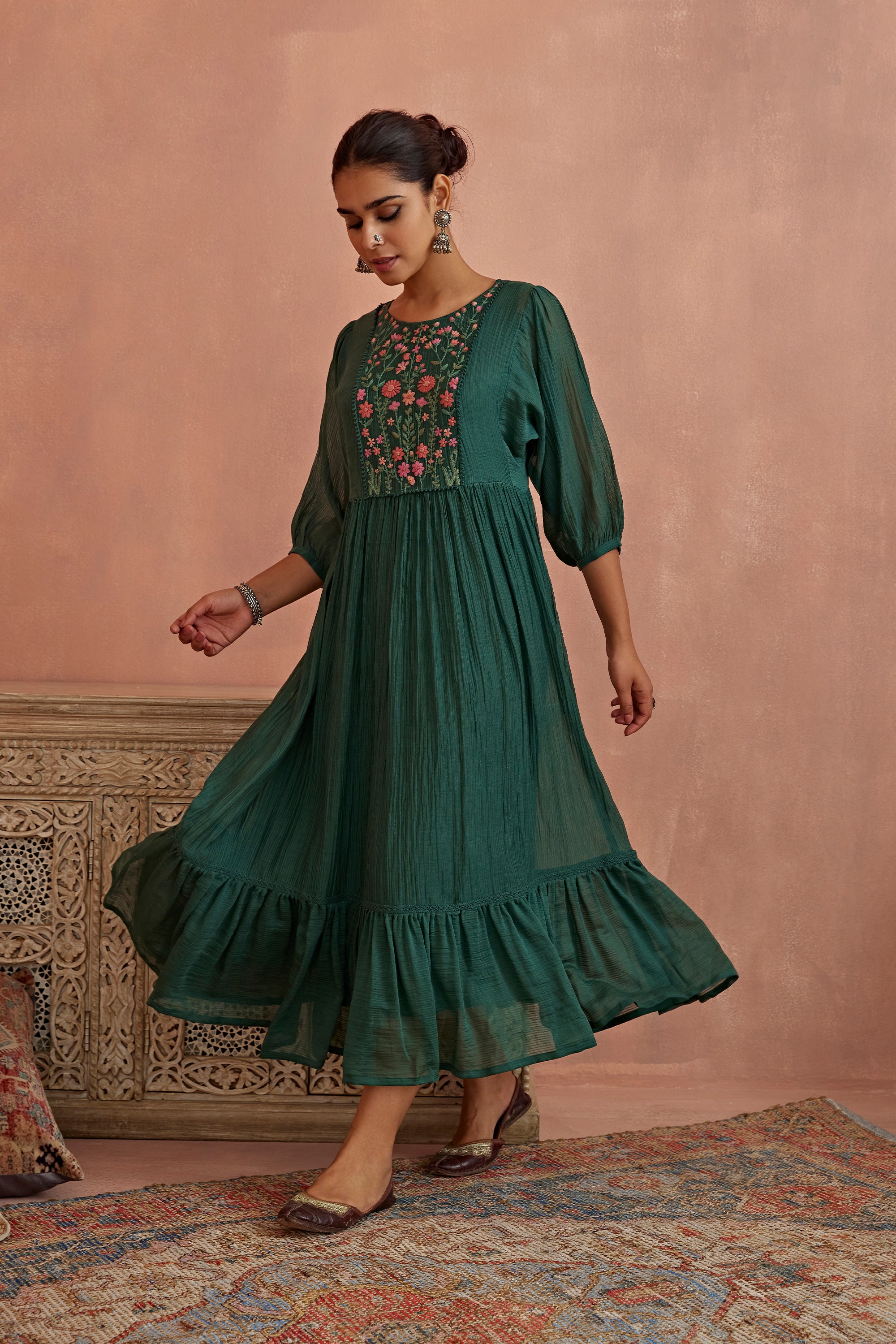 Teal_Multi_Thread_Flower_Embroidery_Tunic_Kritika_Dawar