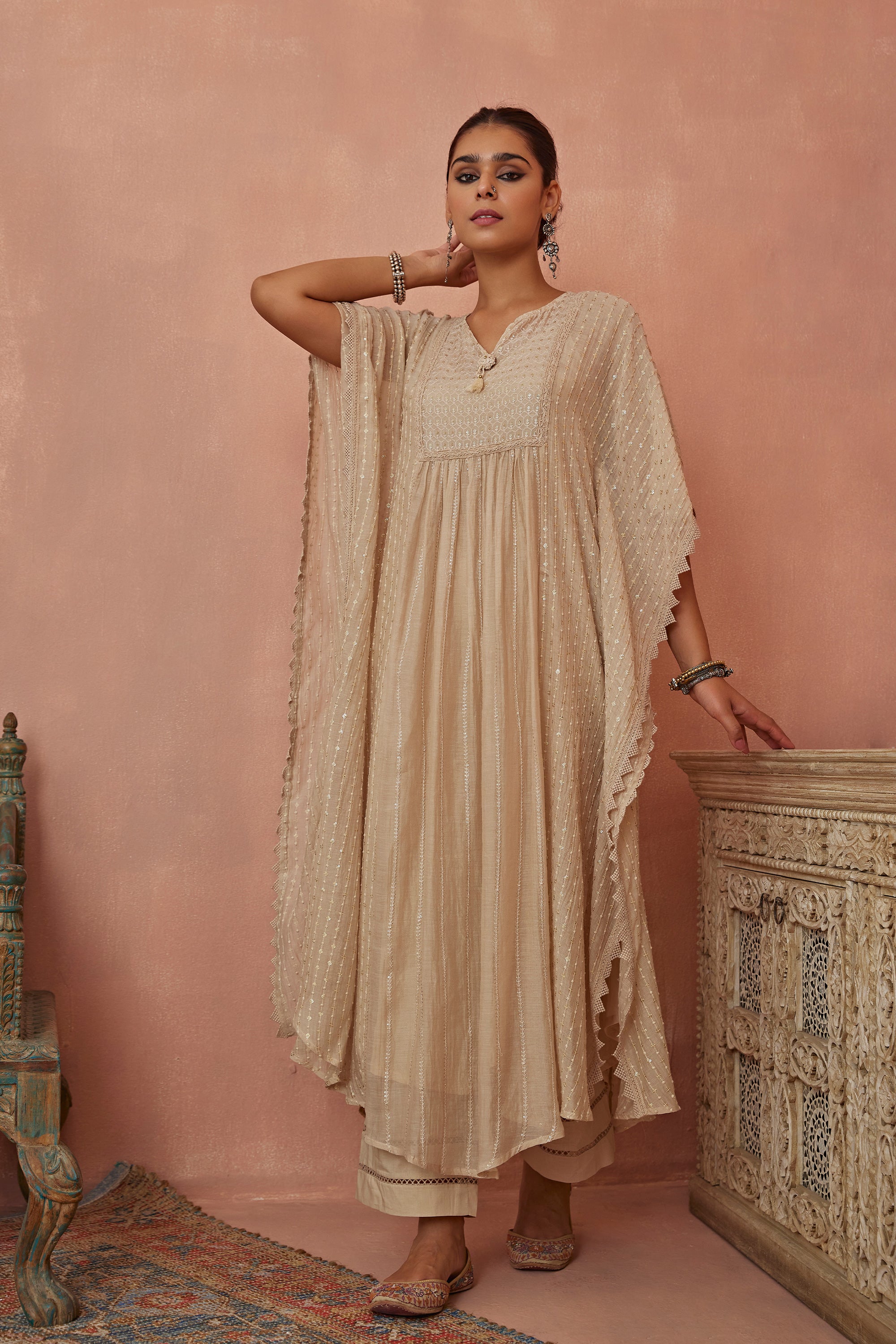 Ivory_Chanderi_Kaftaan_Kritika_Dawar