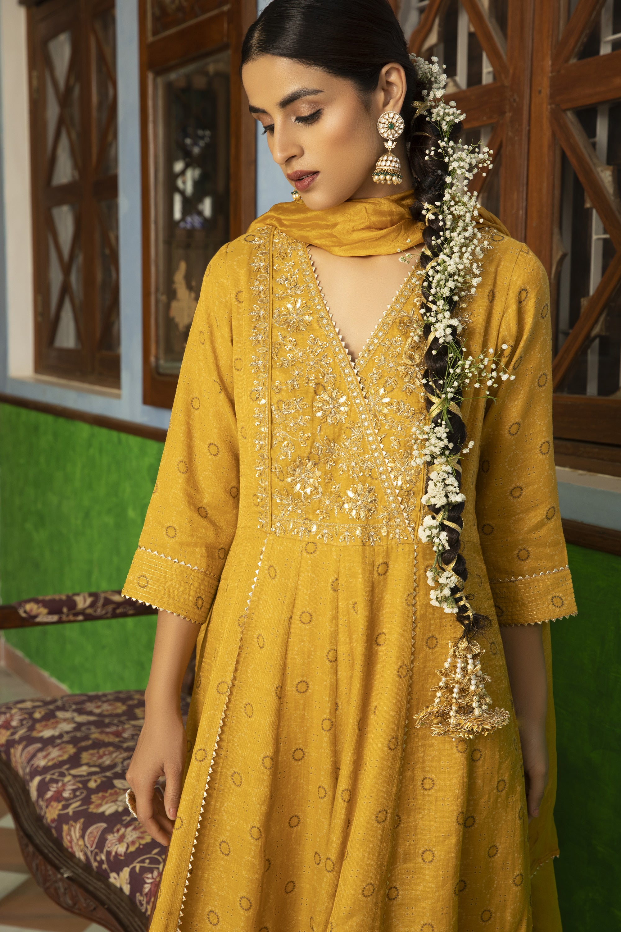 Yellow_Embroidered_Anarkali_Set_Kritika_Dawar
