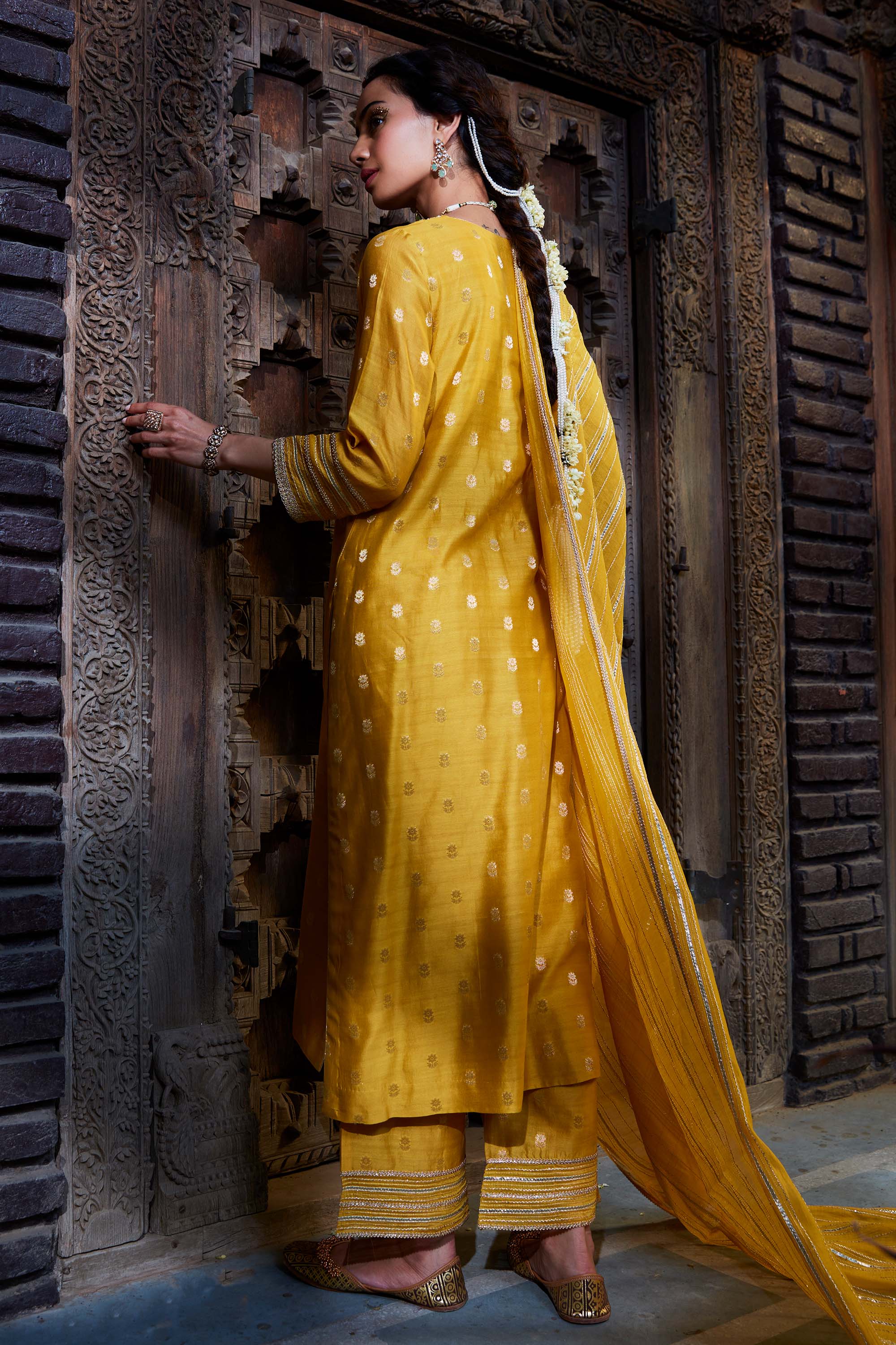 Yellow_Anmol_Gota_Kurta_Set_Kritika_Dawar