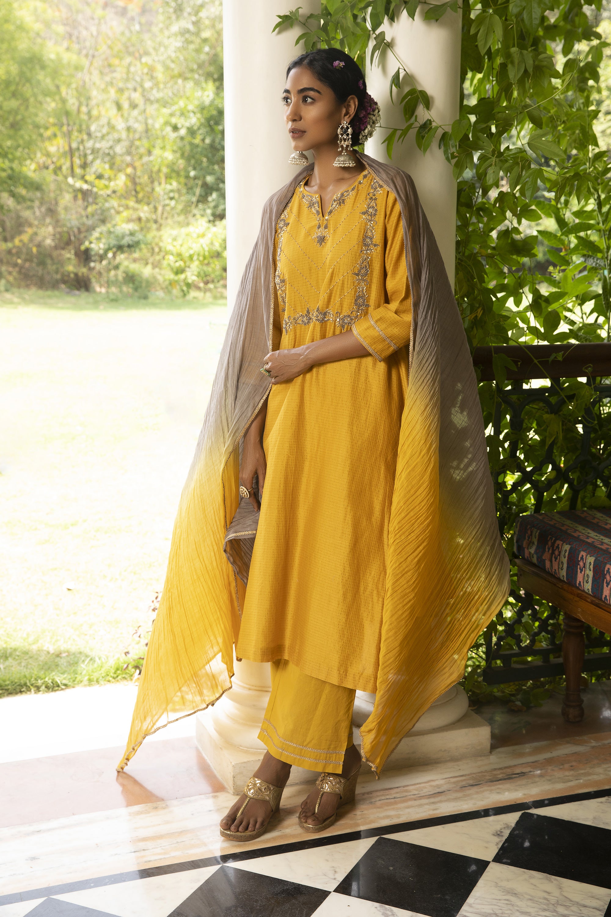 Yellow_Woven_Chanderi_Kurta_Set_Kritika_Dawar