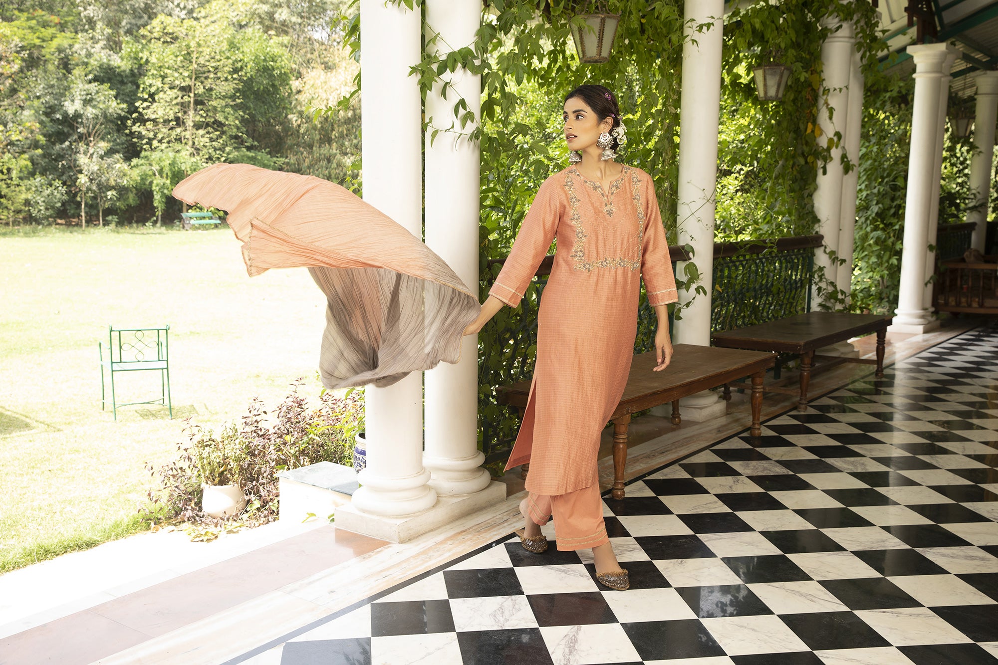 Blush_Embroidered_Kurta_Set_Kritika_Dawar