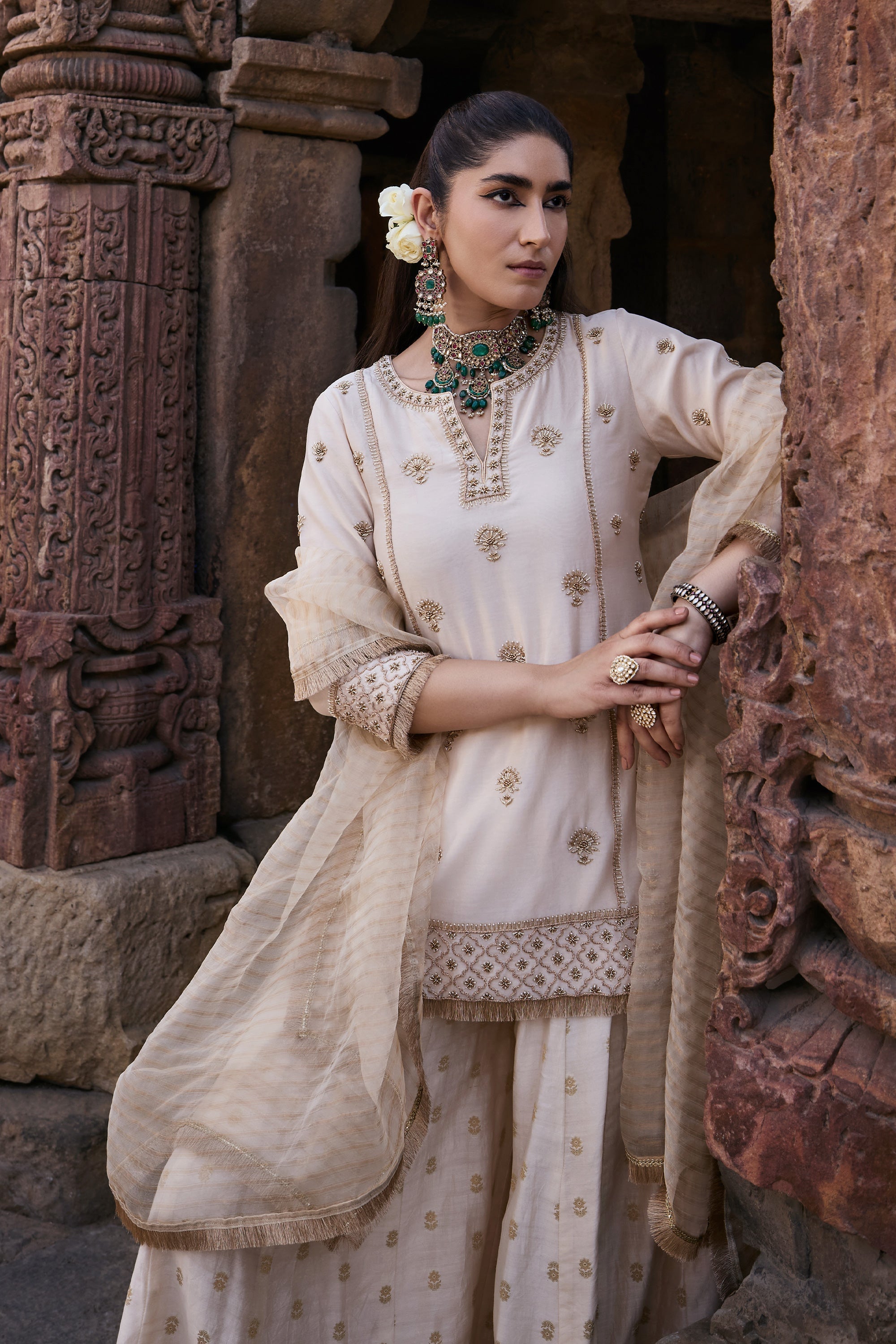 Shirina_Sharara_Set_Kritika_Dawar