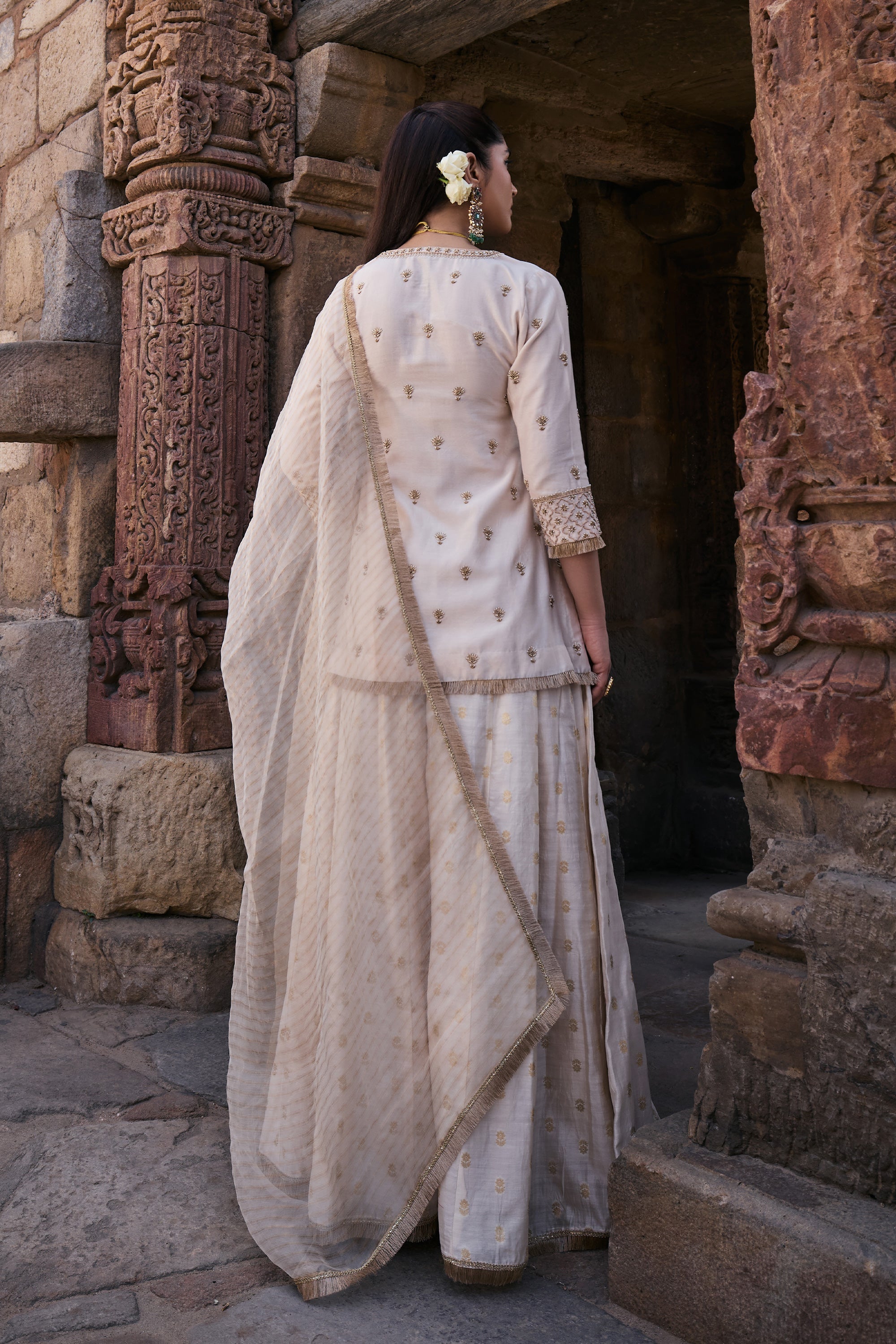 Shirina_Sharara_Set_Kritika_Dawar