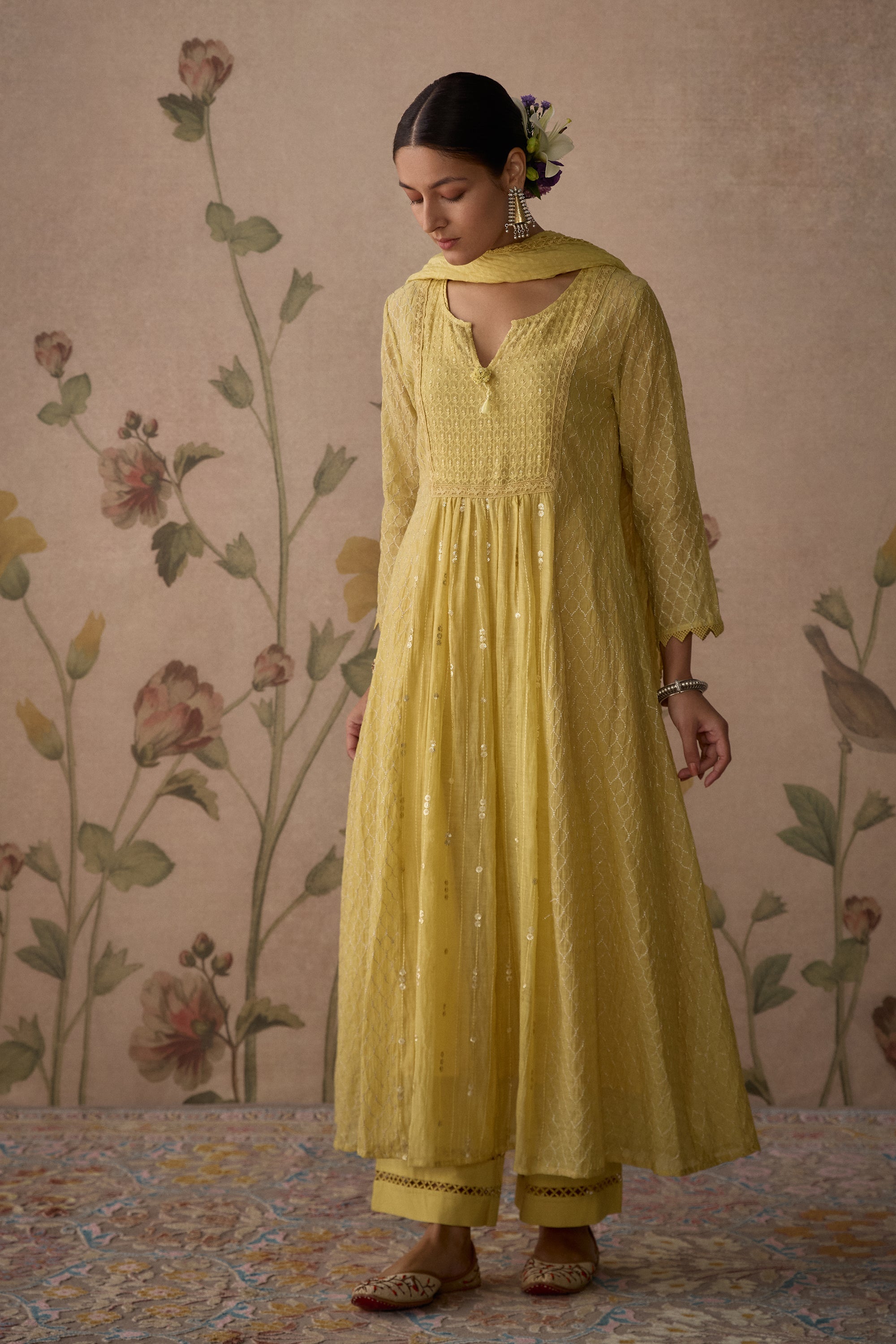 Lemon_Yellow_A-Line_Kurta_Set_Kritika_Dawar