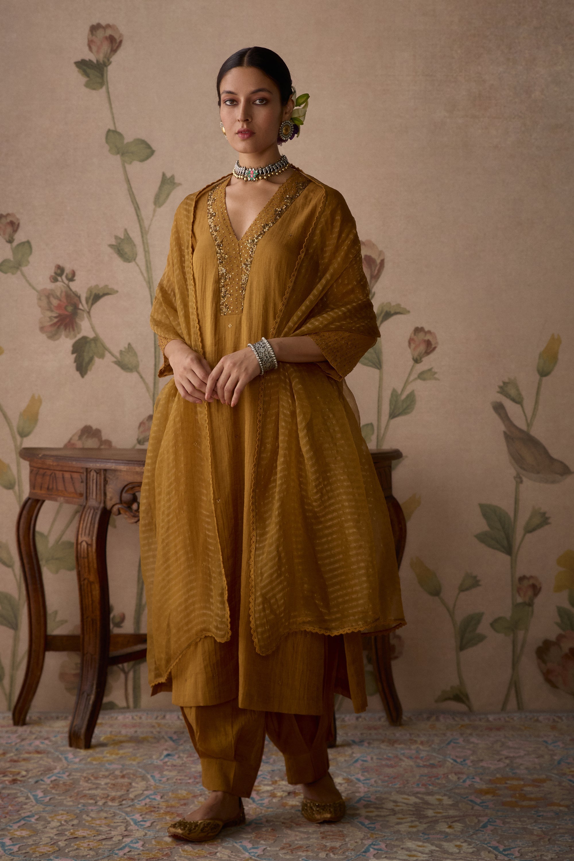 Mustard_Hand_Embroidered_Tissue_Kurta_Set_Kritika_Dawar