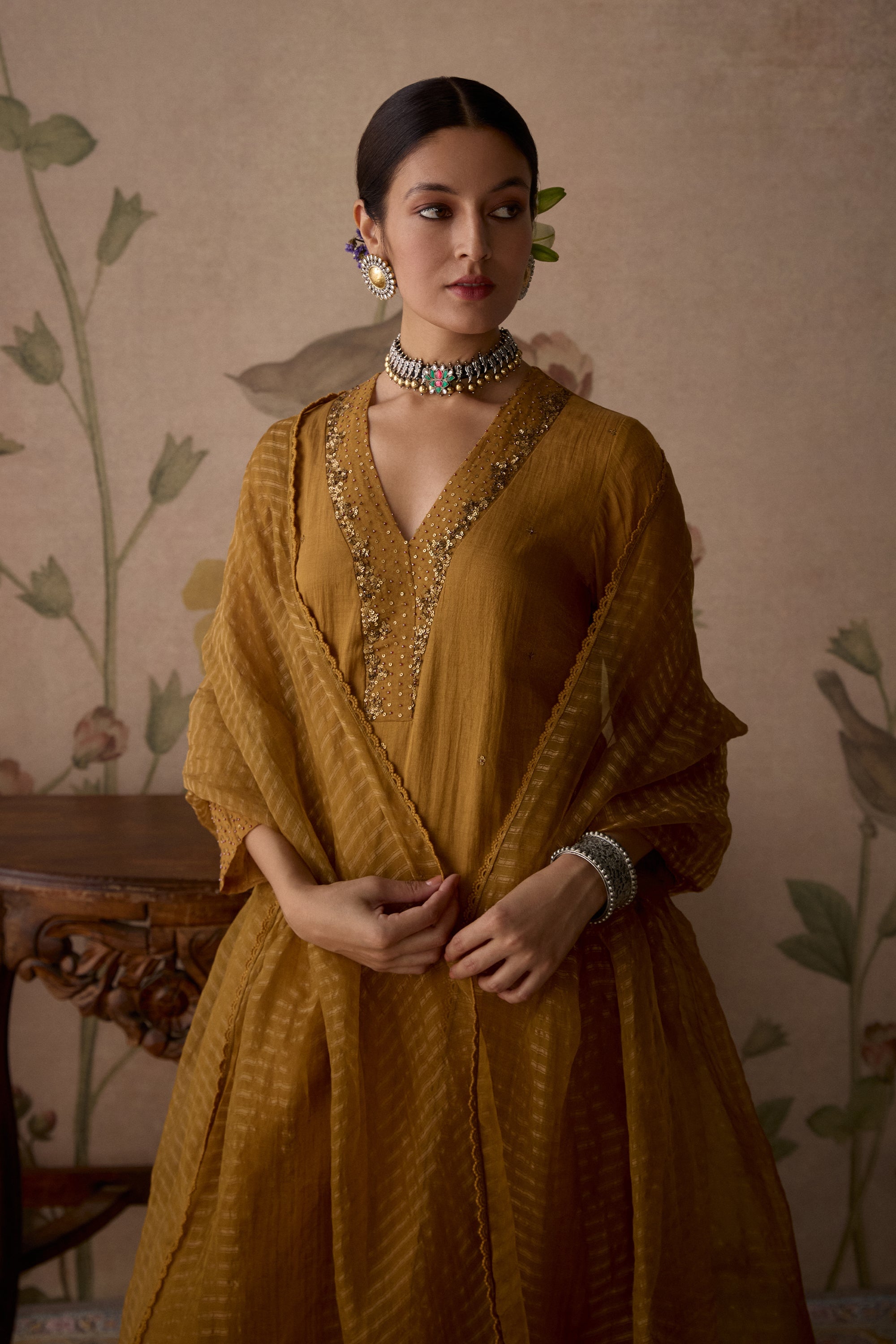 Mustard_Hand_Embroidered_Tissue_Kurta_Set_Kritika_Dawar