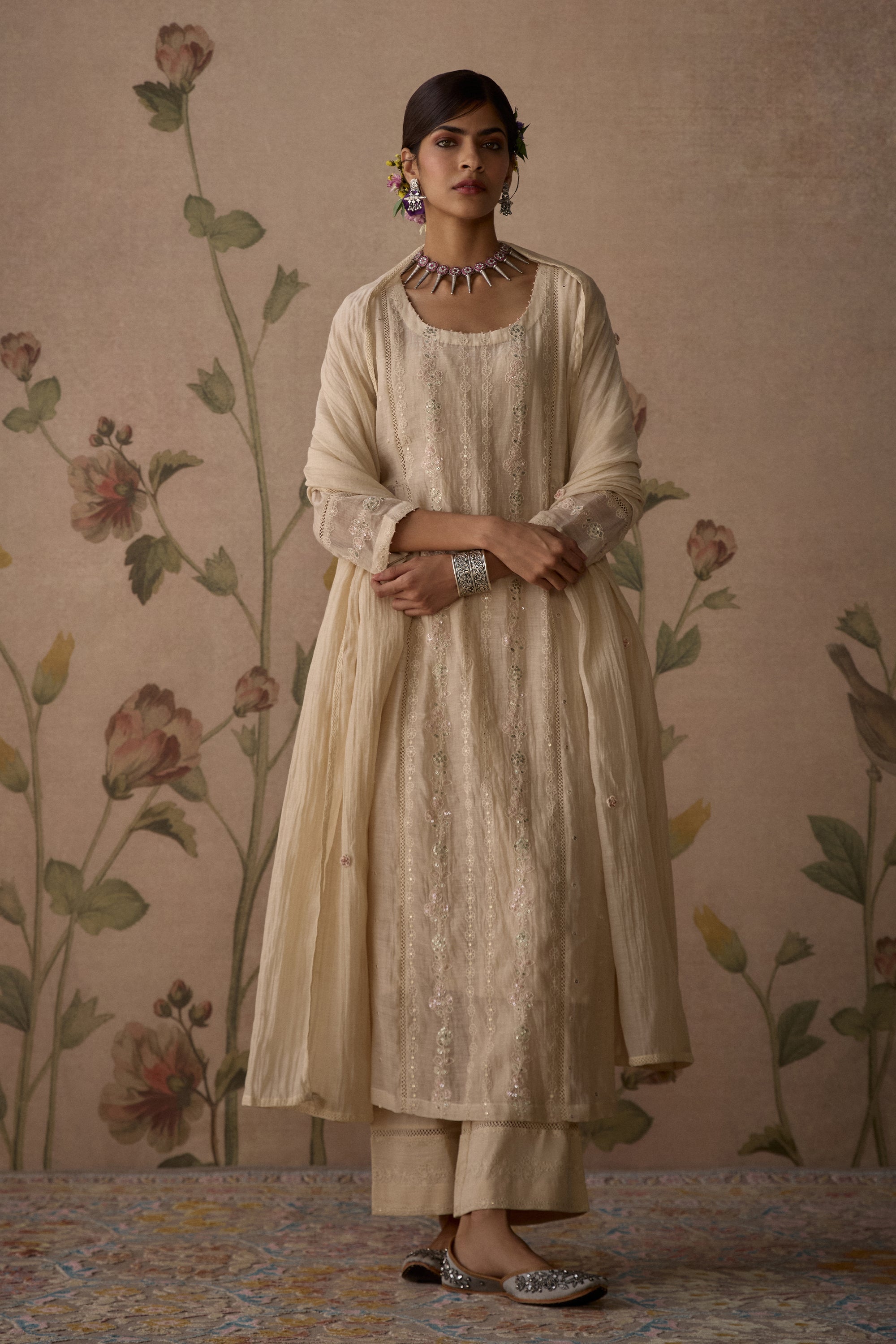 Ivory_Chanderi_Panelled_Kurta_Set_Kritika_Dawar