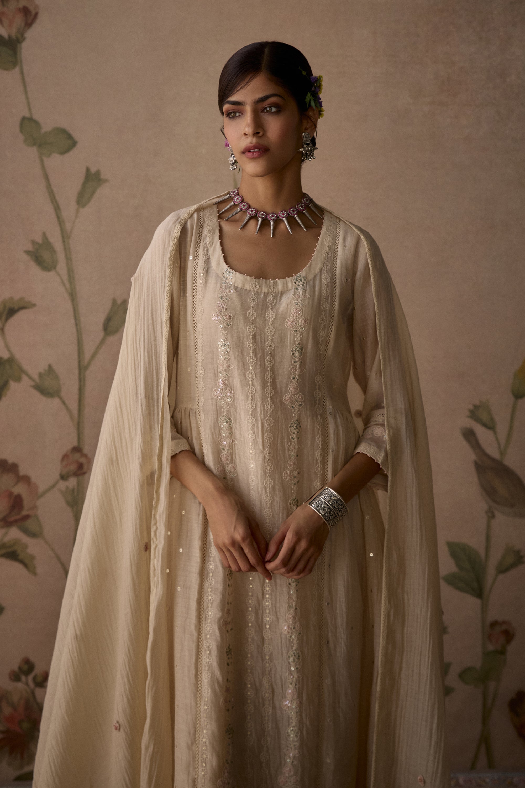 Ivory_Chanderi_Panelled_Kurta_Set_Kritika_Dawar