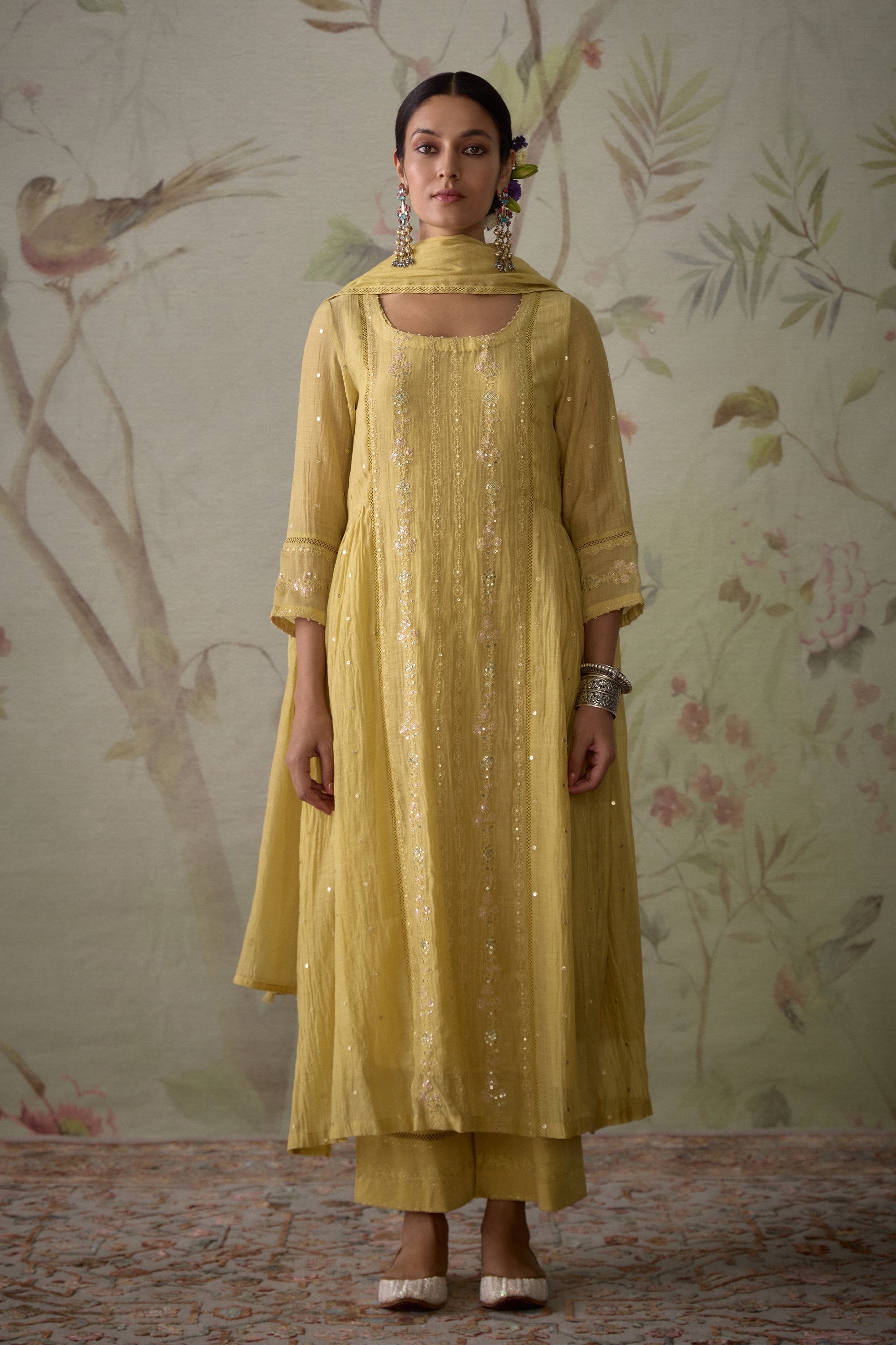 Lemon_Yellow_Chanderi_Panelled_Kurta_Set_Kritika_Dawar
