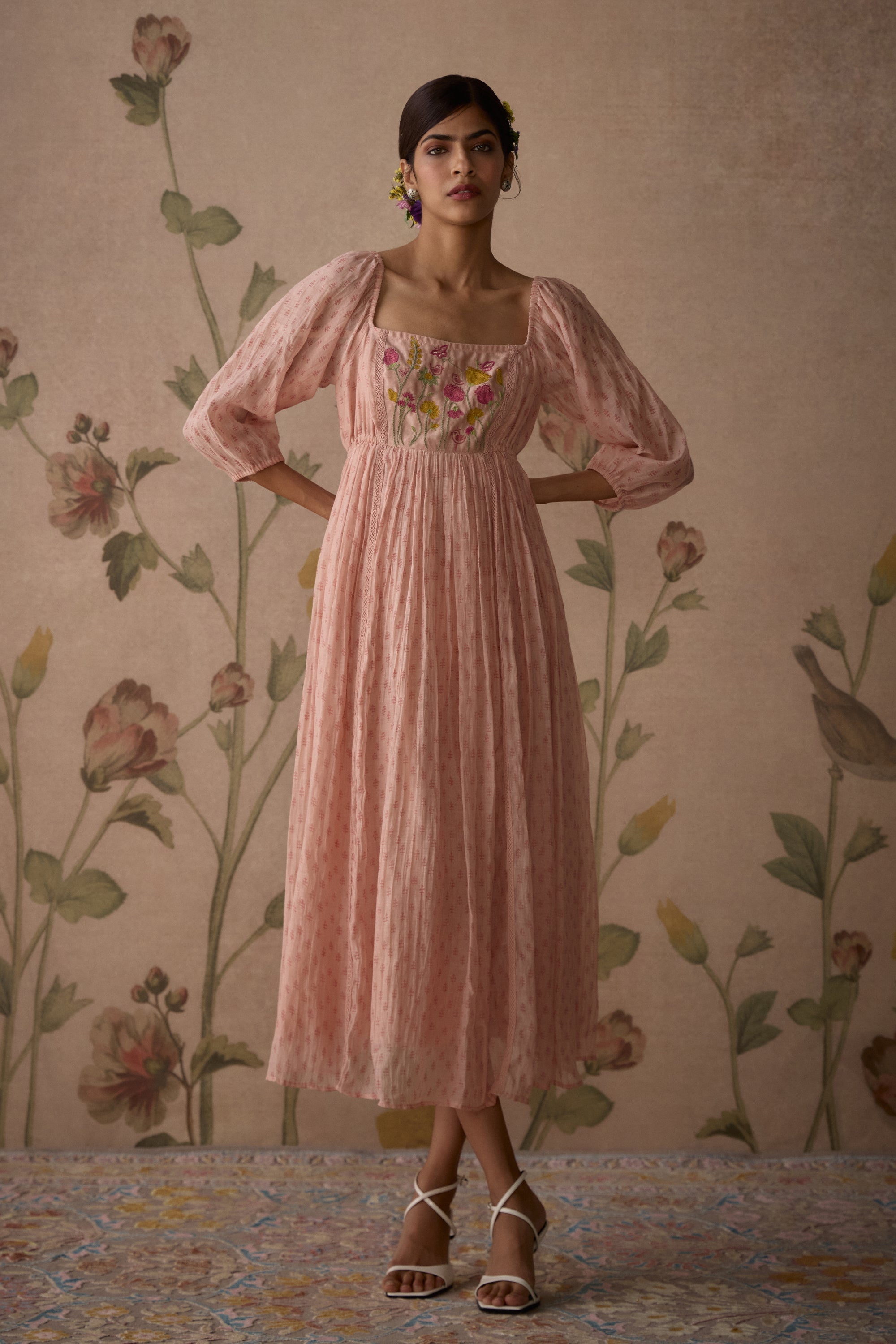 Pink_Hand_Embroidered_Tunic_Kritika_Dawar