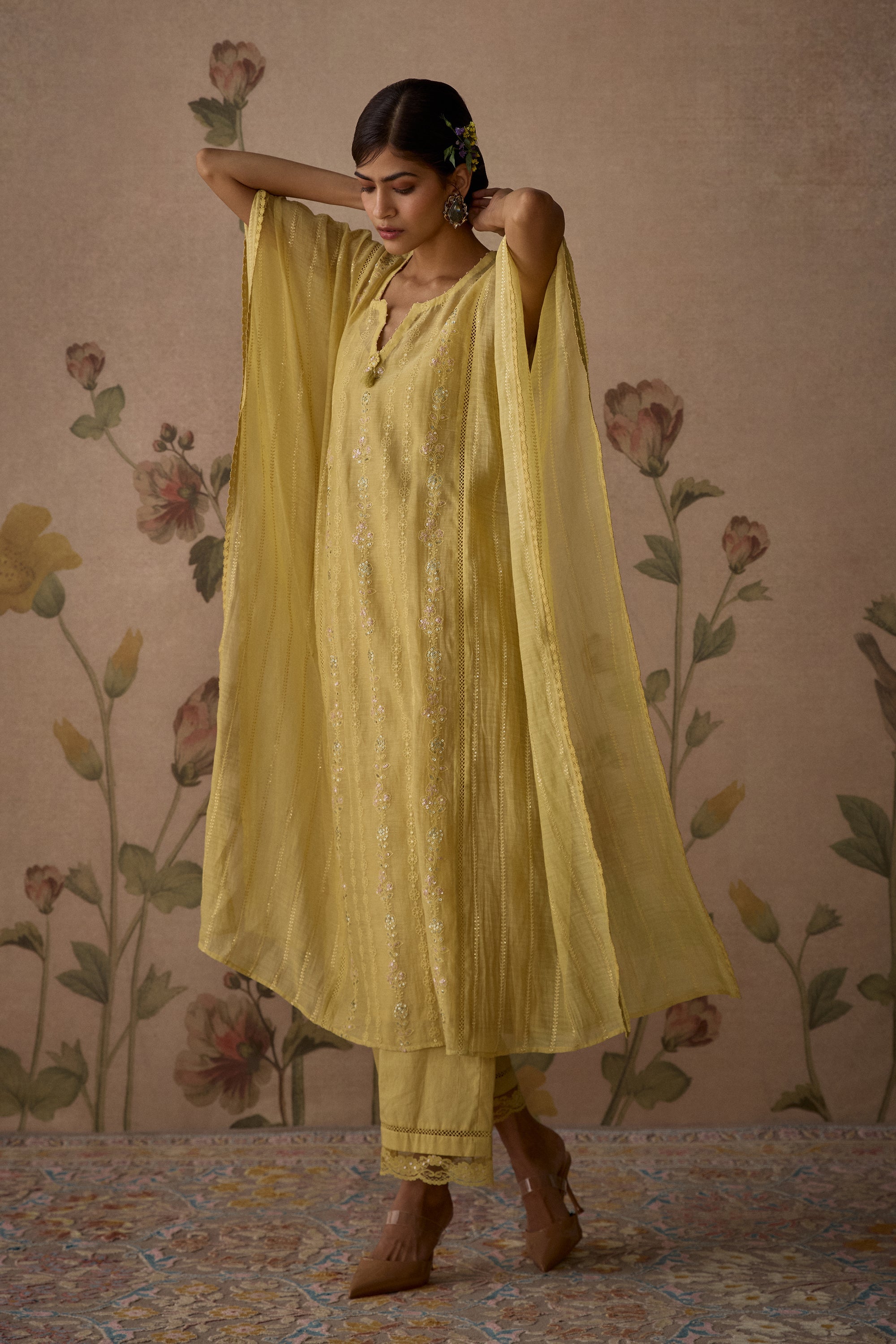 Lemon_Yellow_Floral_Hand_Embroidered_Kaftaan_Kritika_Dawar