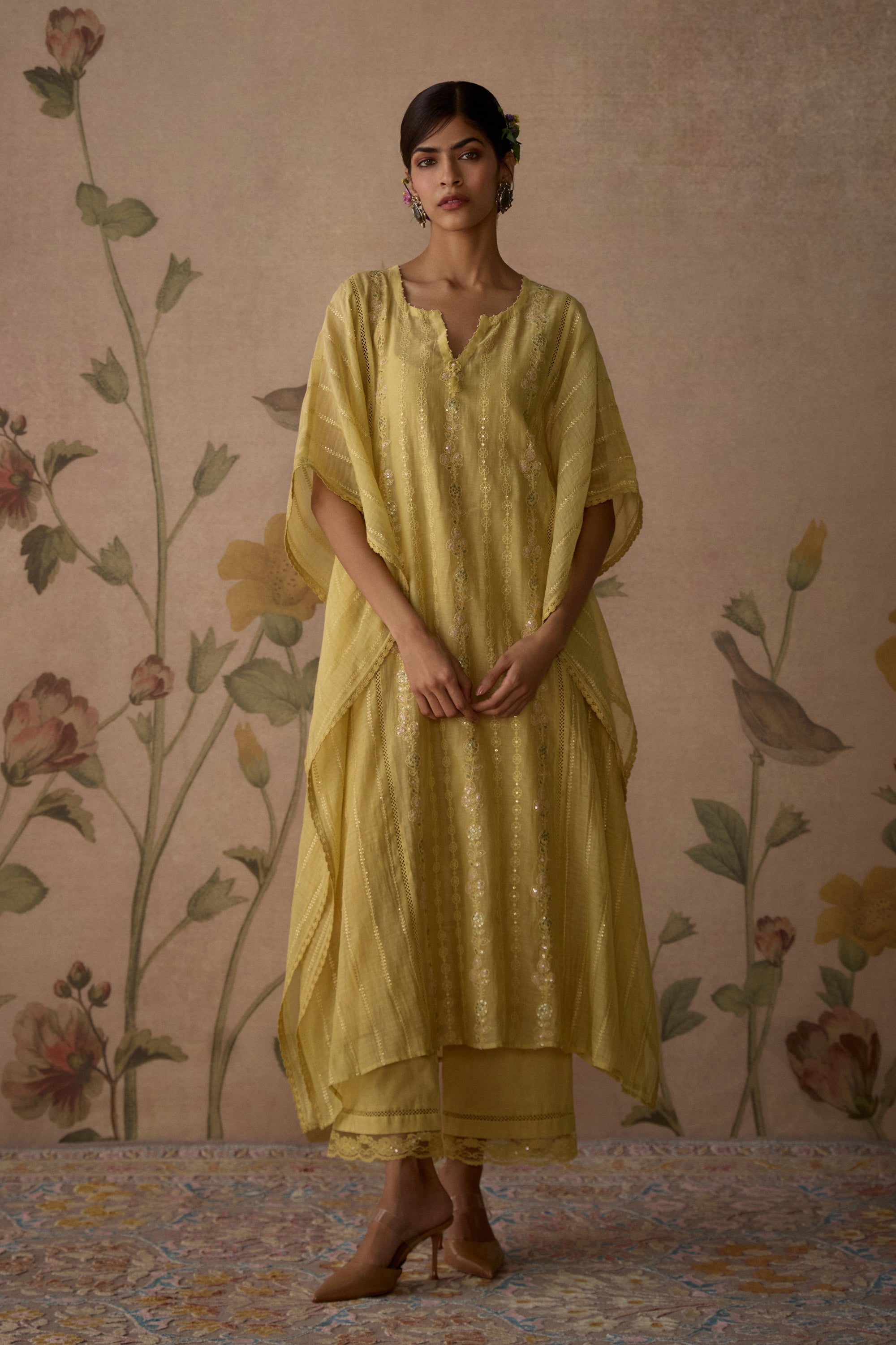 Lemon_Yellow_Floral_Hand_Embroidered_Kaftaan_Kritika_Dawar