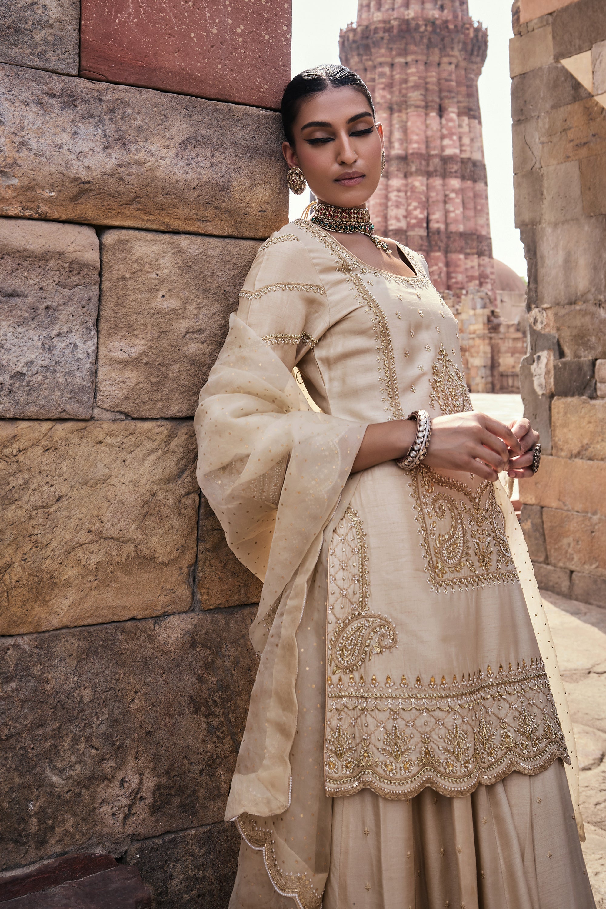Alaya_Sharara_Set_Kritika_Dawar