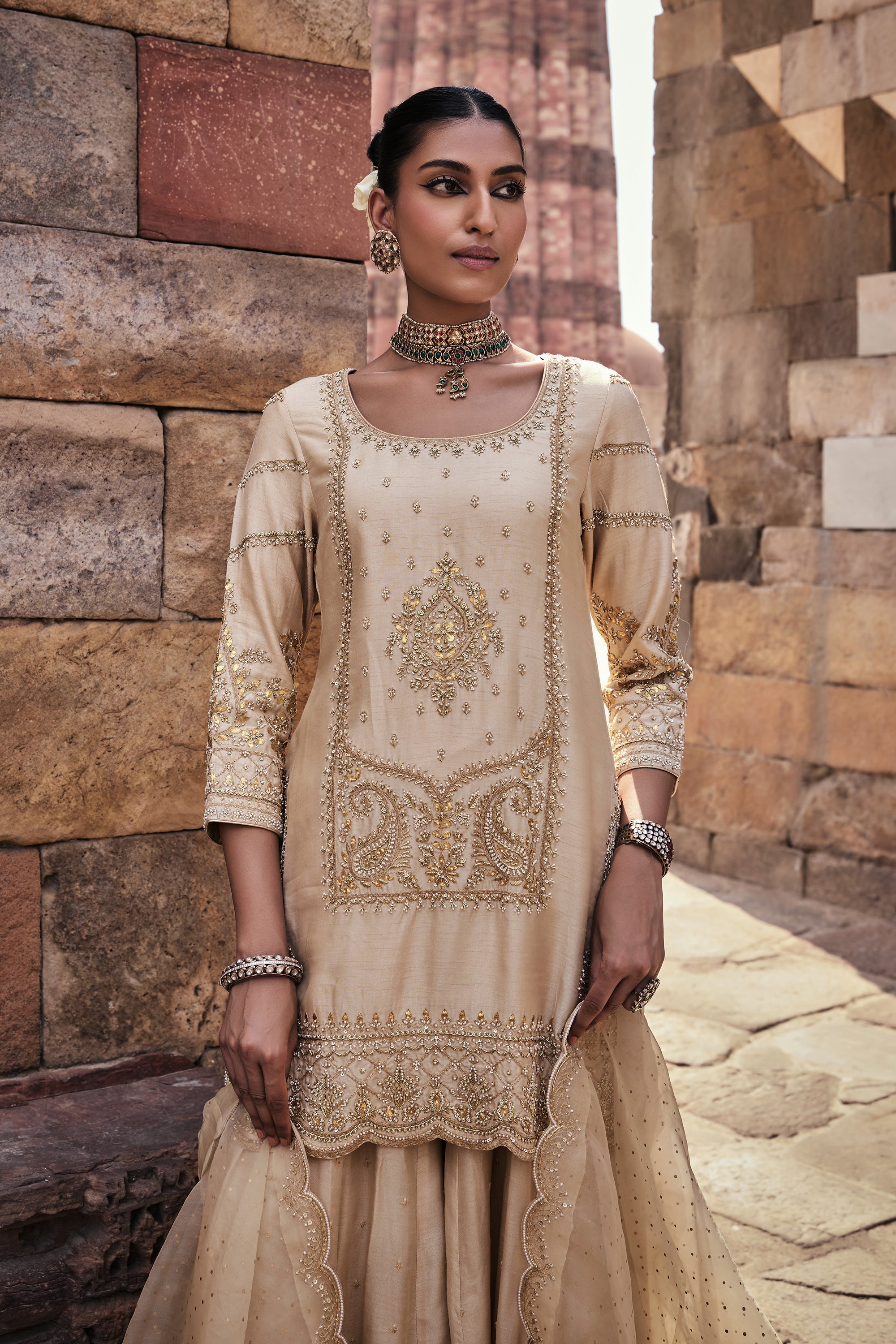 Alaya_Sharara_Set_Kritika_Dawar