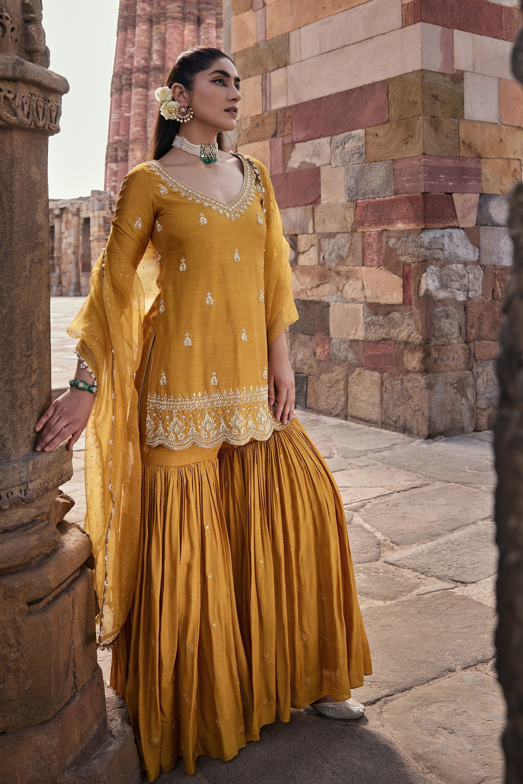 Ambar_Gharara_Set_Kritika_Dawar