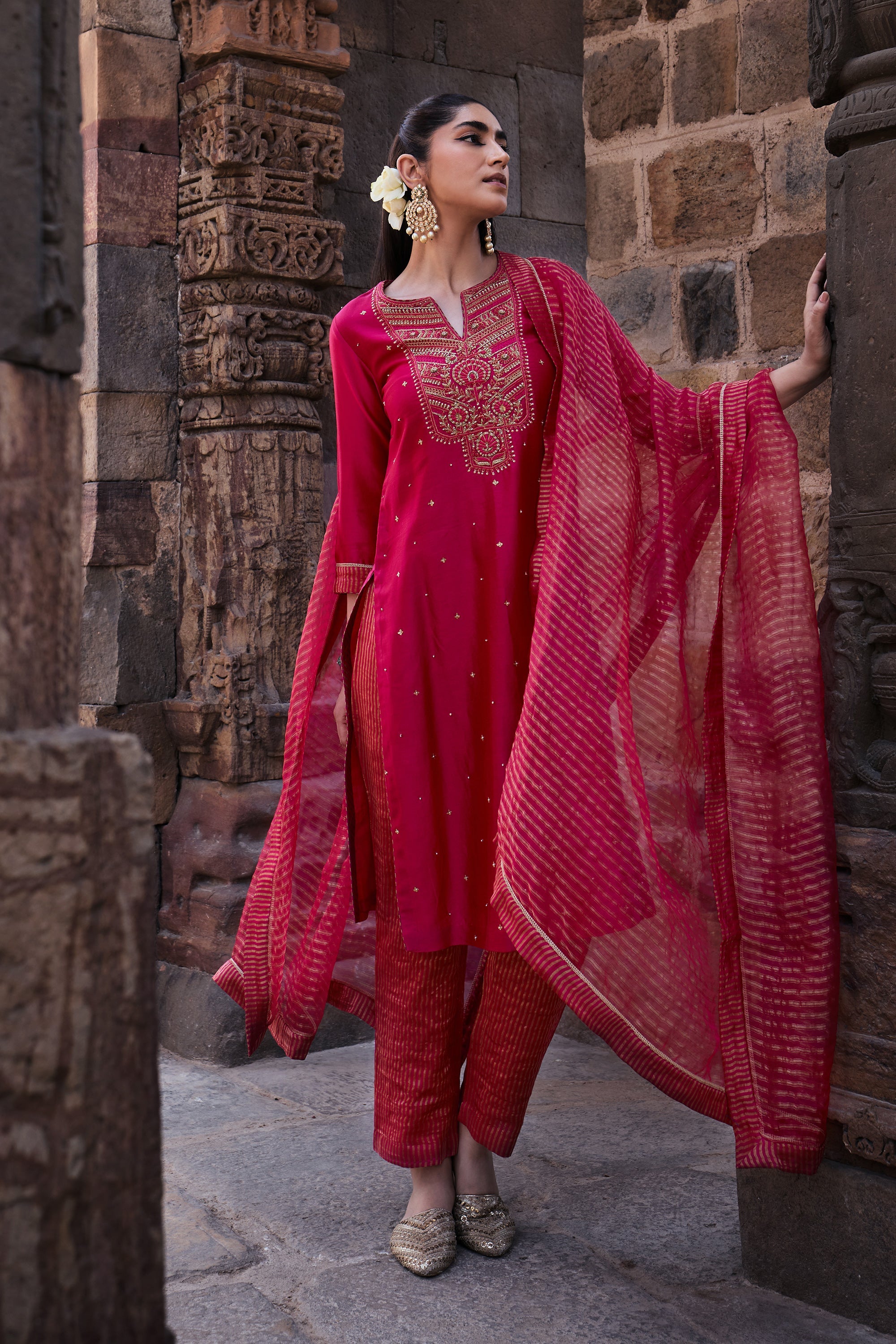 Erum_Kurta_Set_Kritika_Dawar