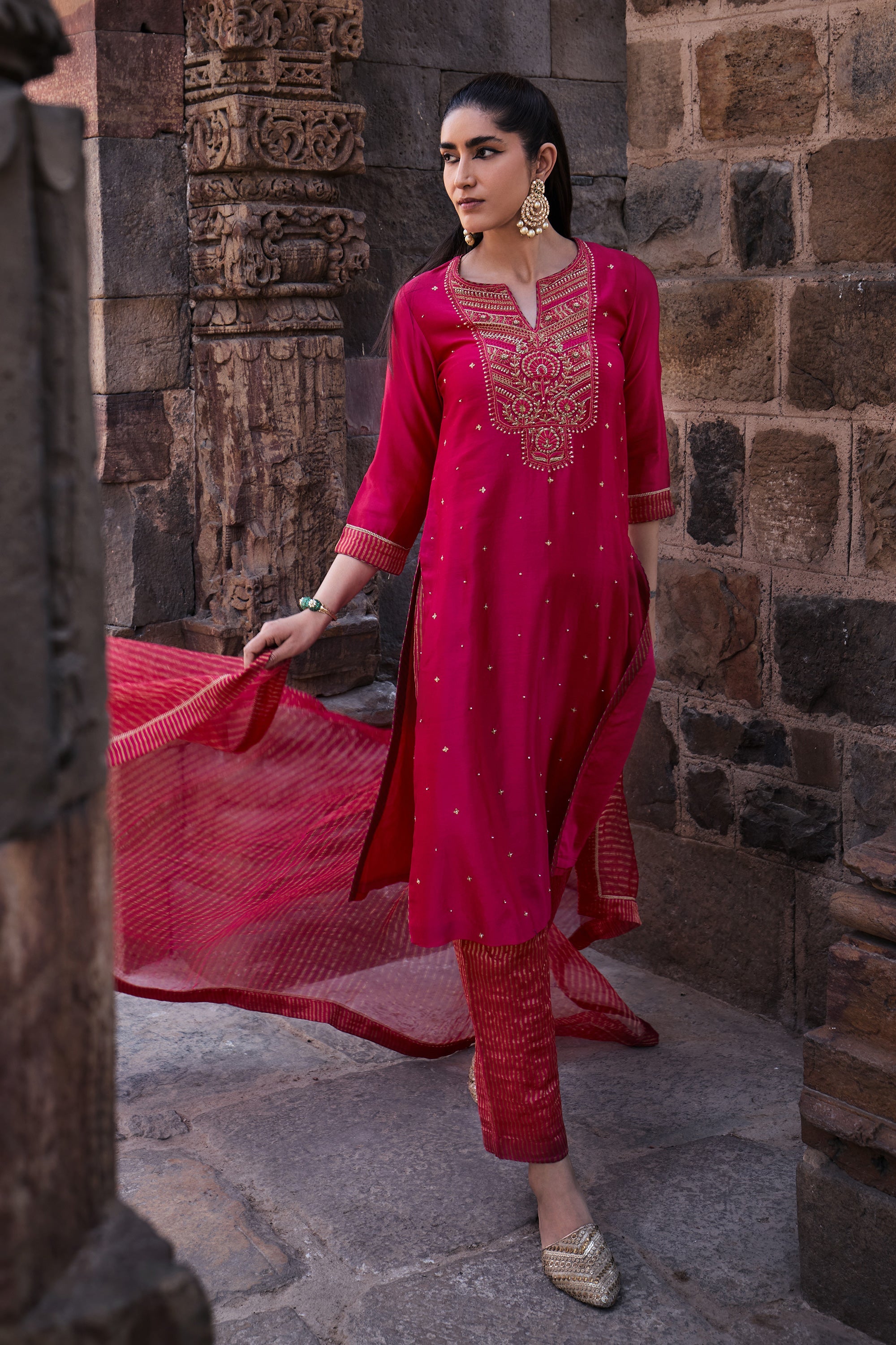 Erum_Kurta_Set_Kritika_Dawar
