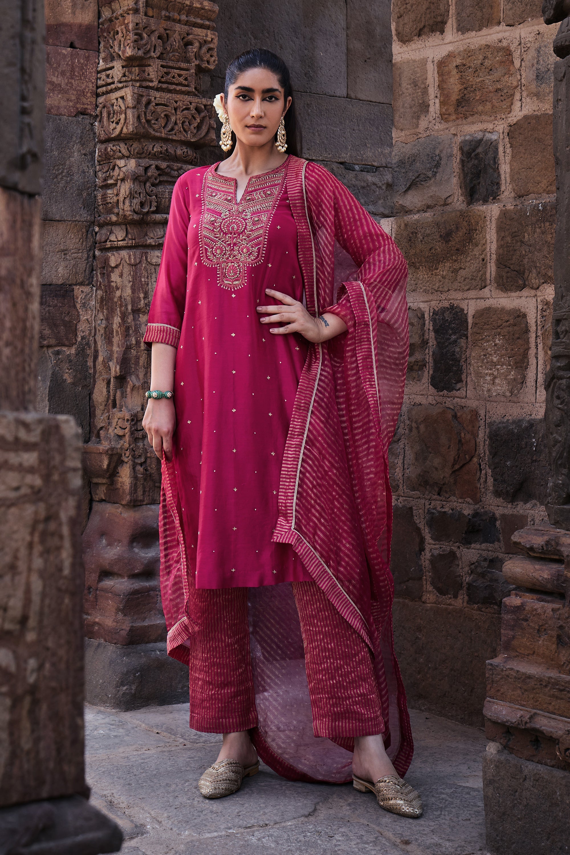 Erum_Kurta_Set_Kritika_Dawar