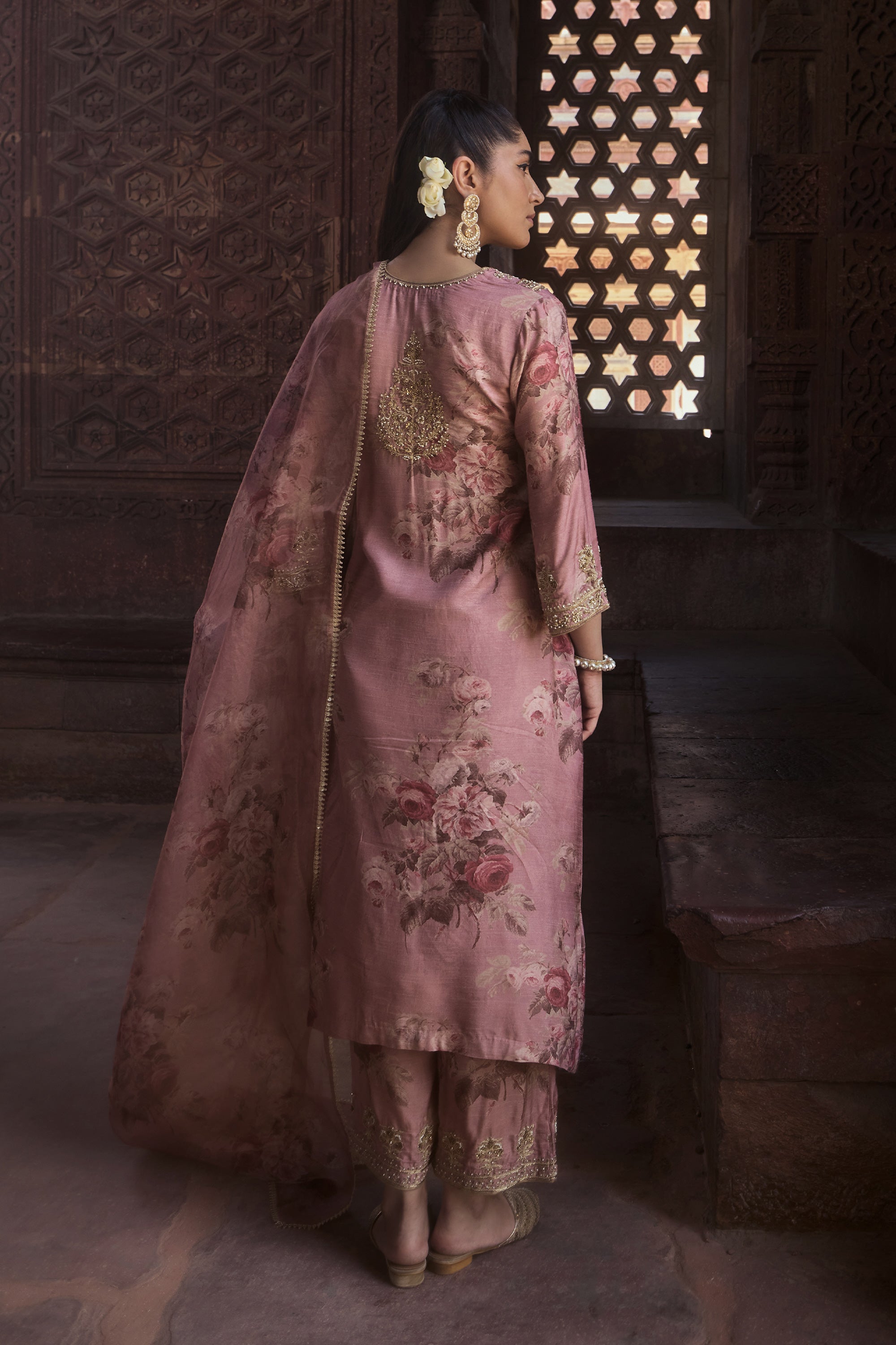 Amara_Kurta_Set_Kritika_Dawar